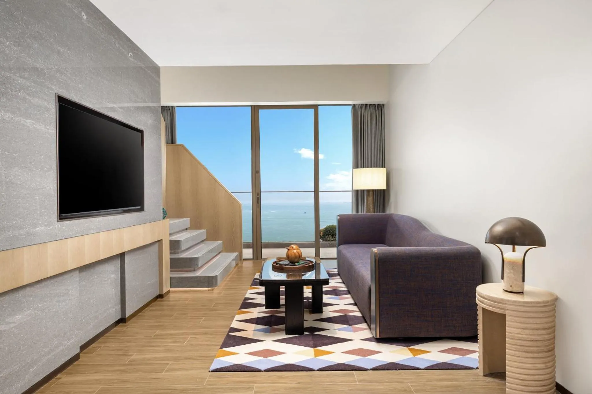 Photo of the whole room in voco Sanya Dadonghai by IHG