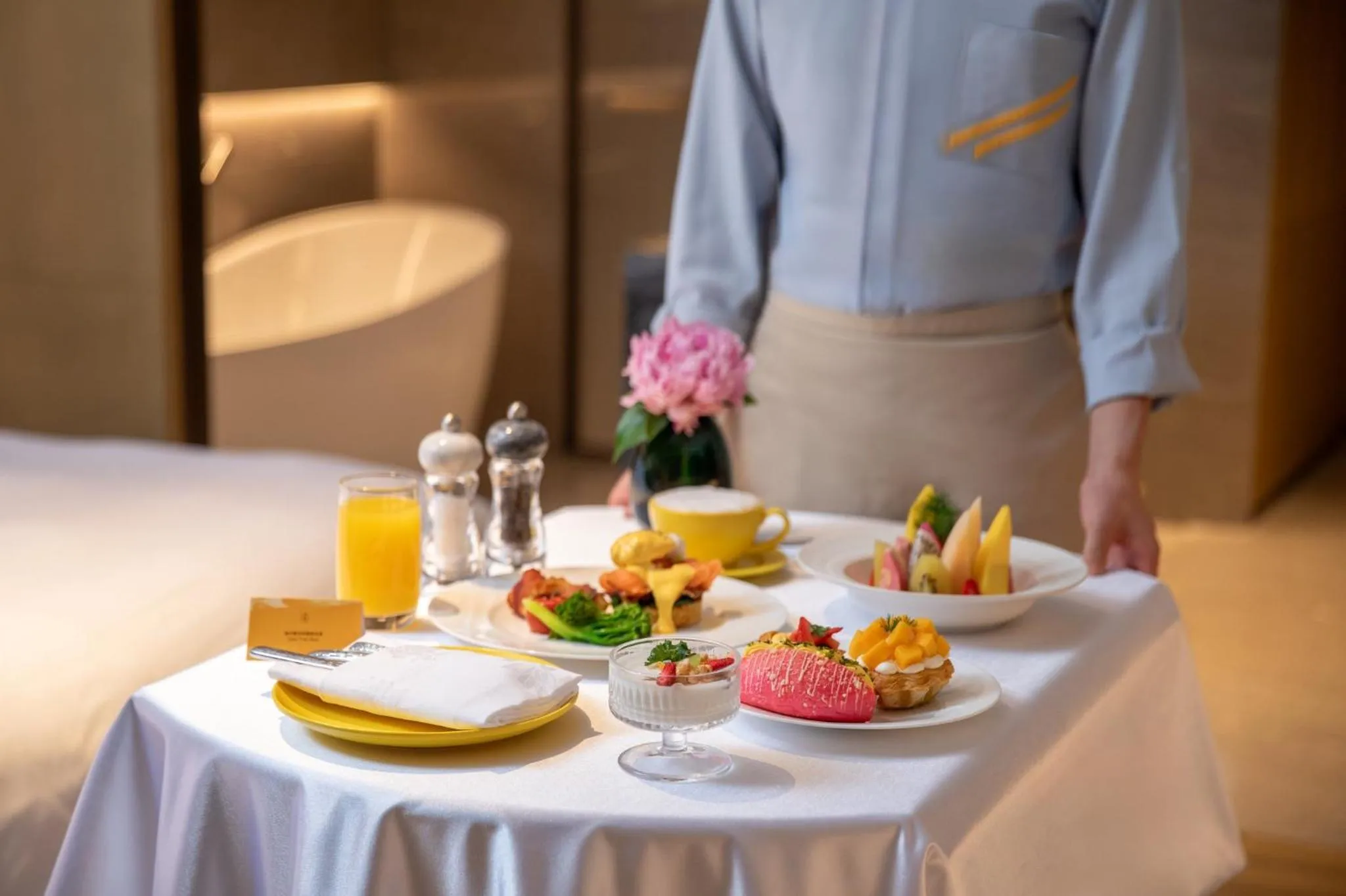 Bedroom in voco Sanya Dadonghai by IHG