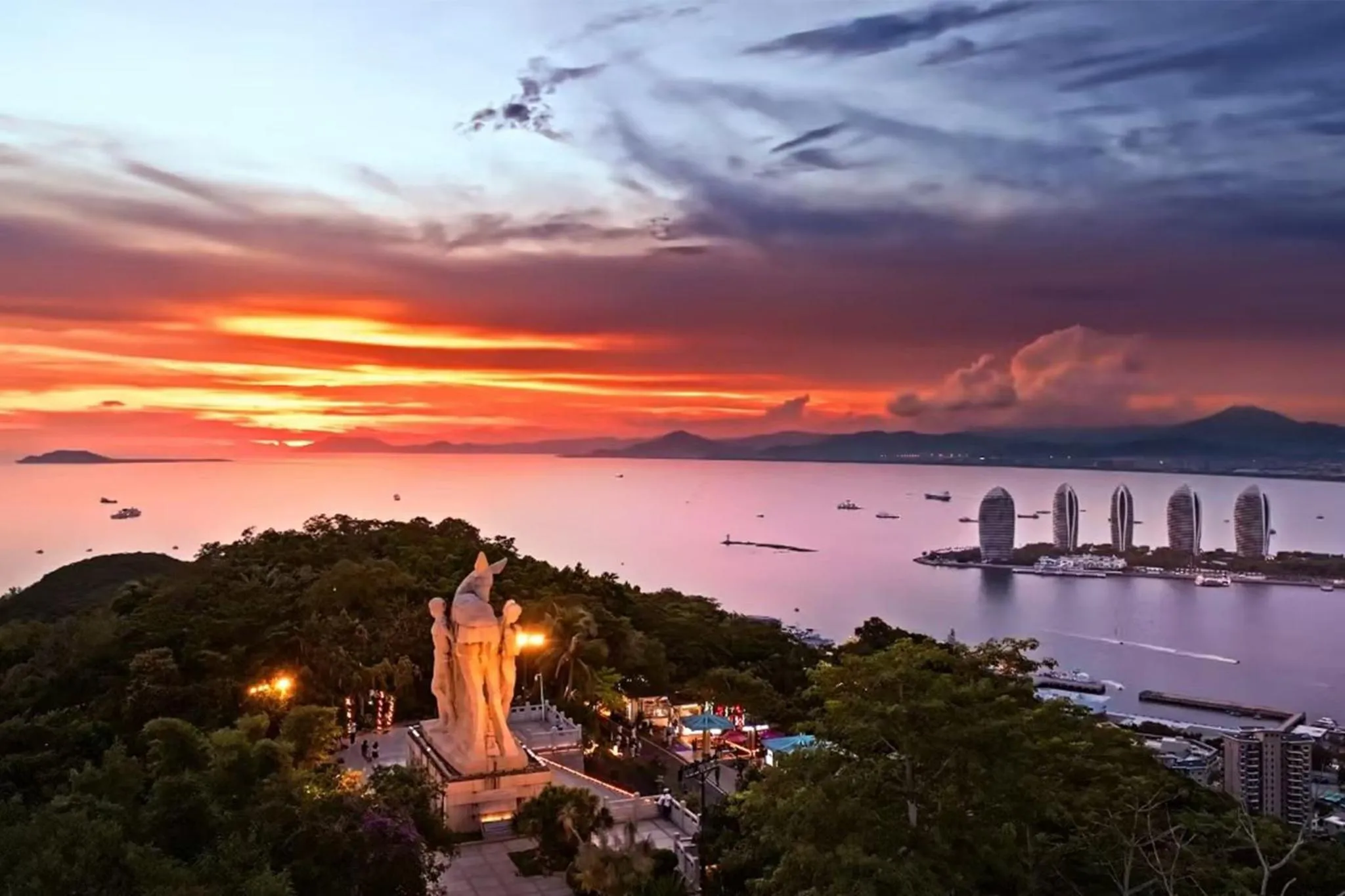 Nearby landmark in voco Sanya Dadonghai by IHG