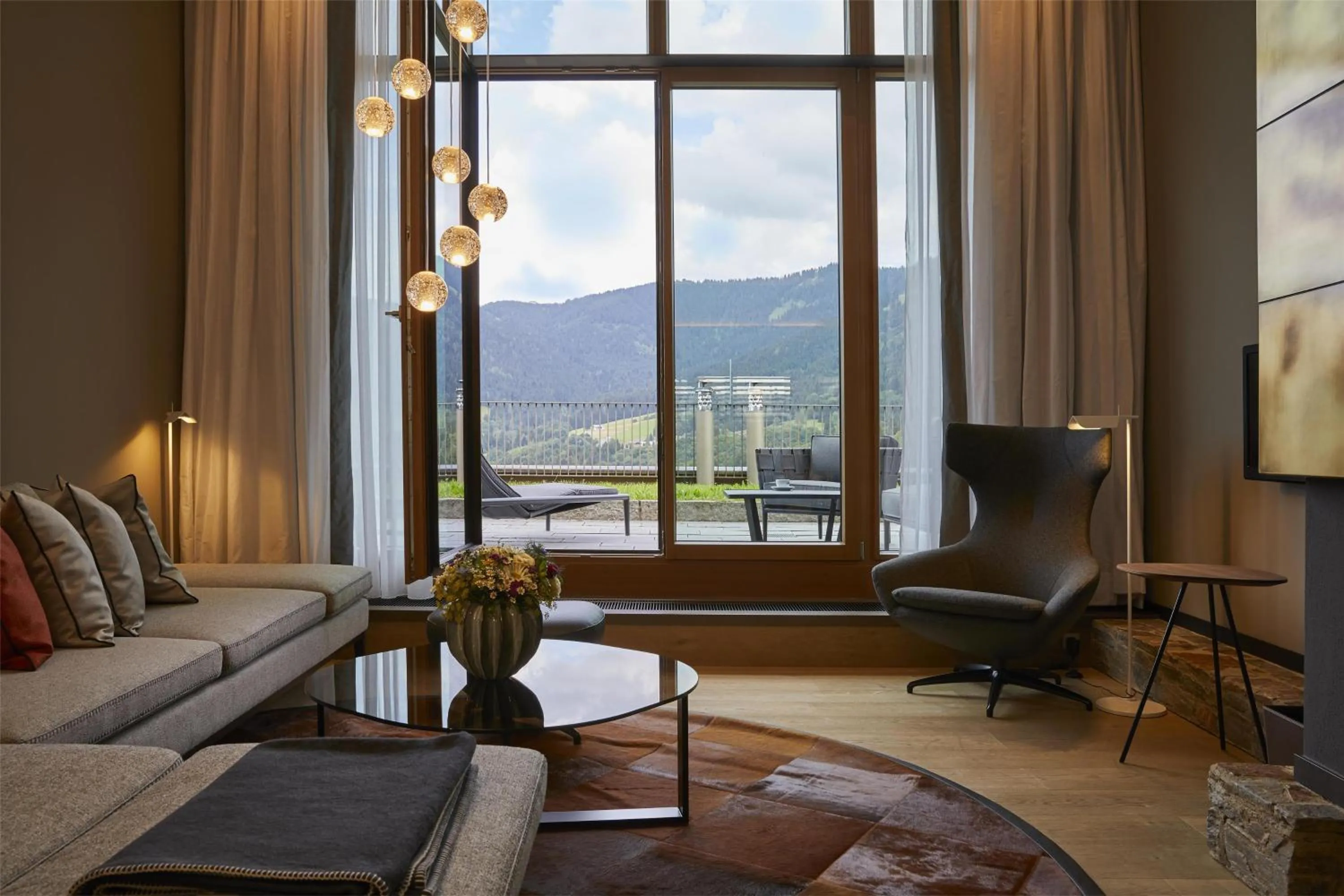 Living room in Kempinski Hotel Berchtesgaden