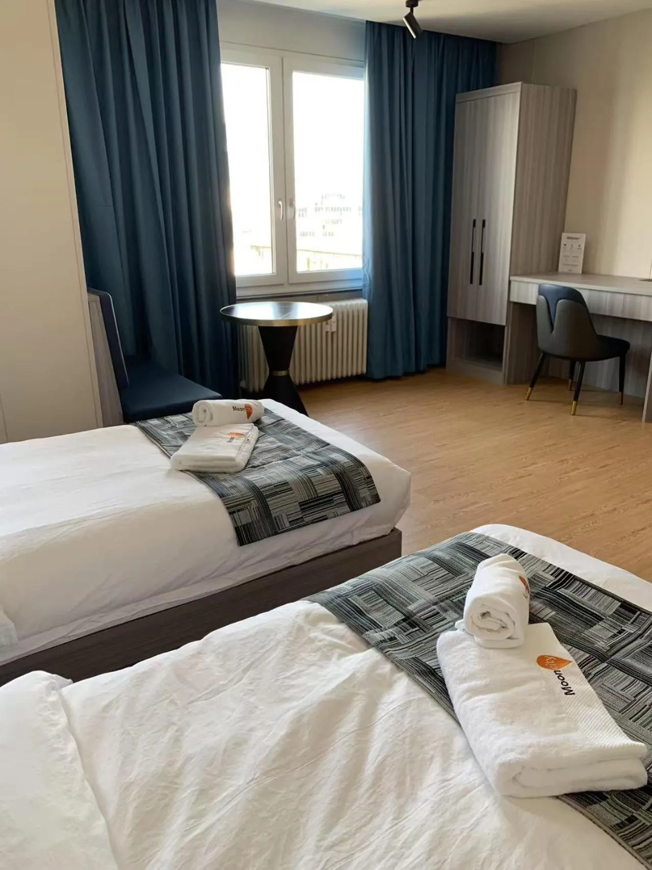 Bed in Mooncity Hotel & Boardinghouse