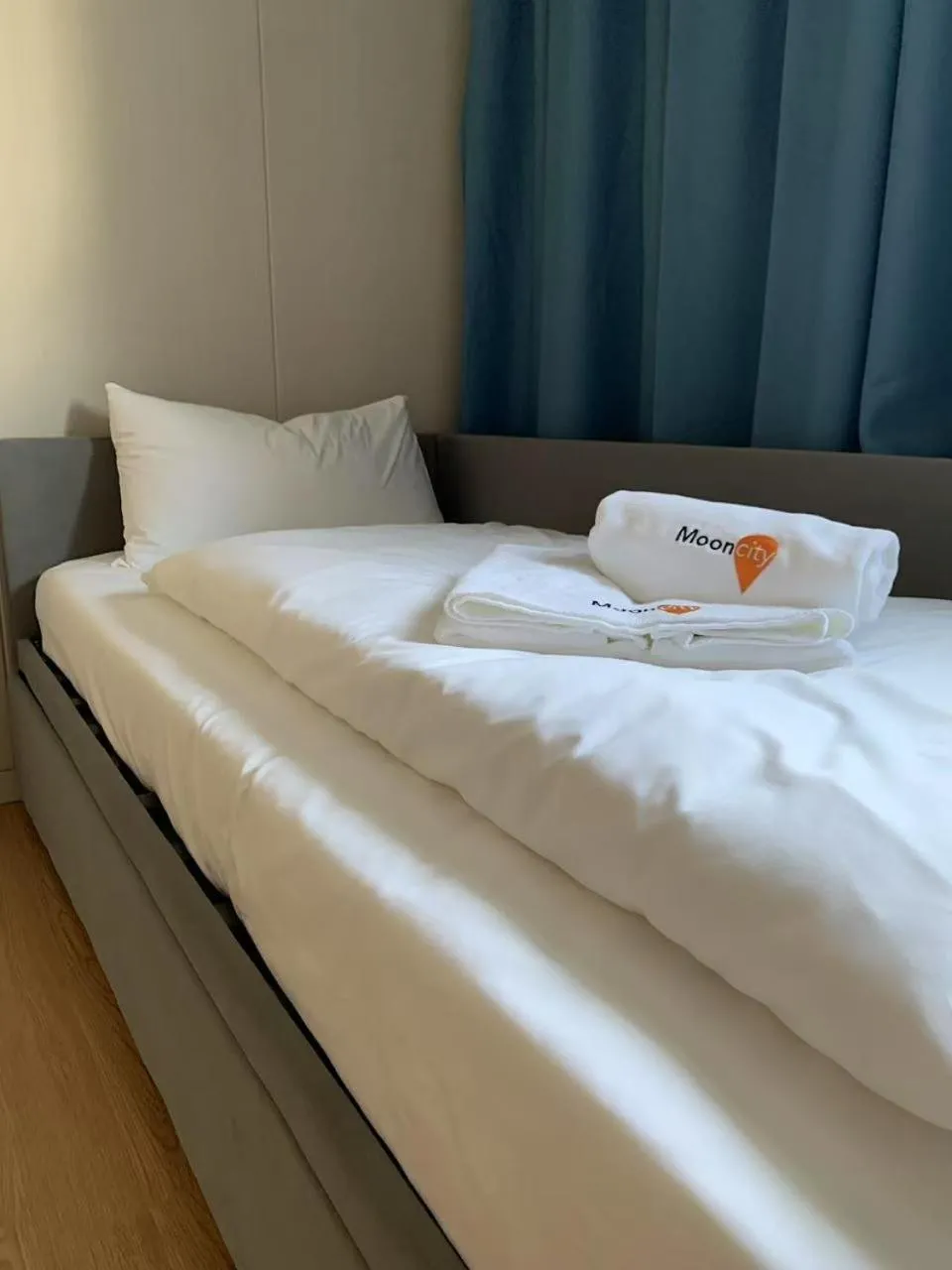 Bed in Mooncity Hotel & Boardinghouse