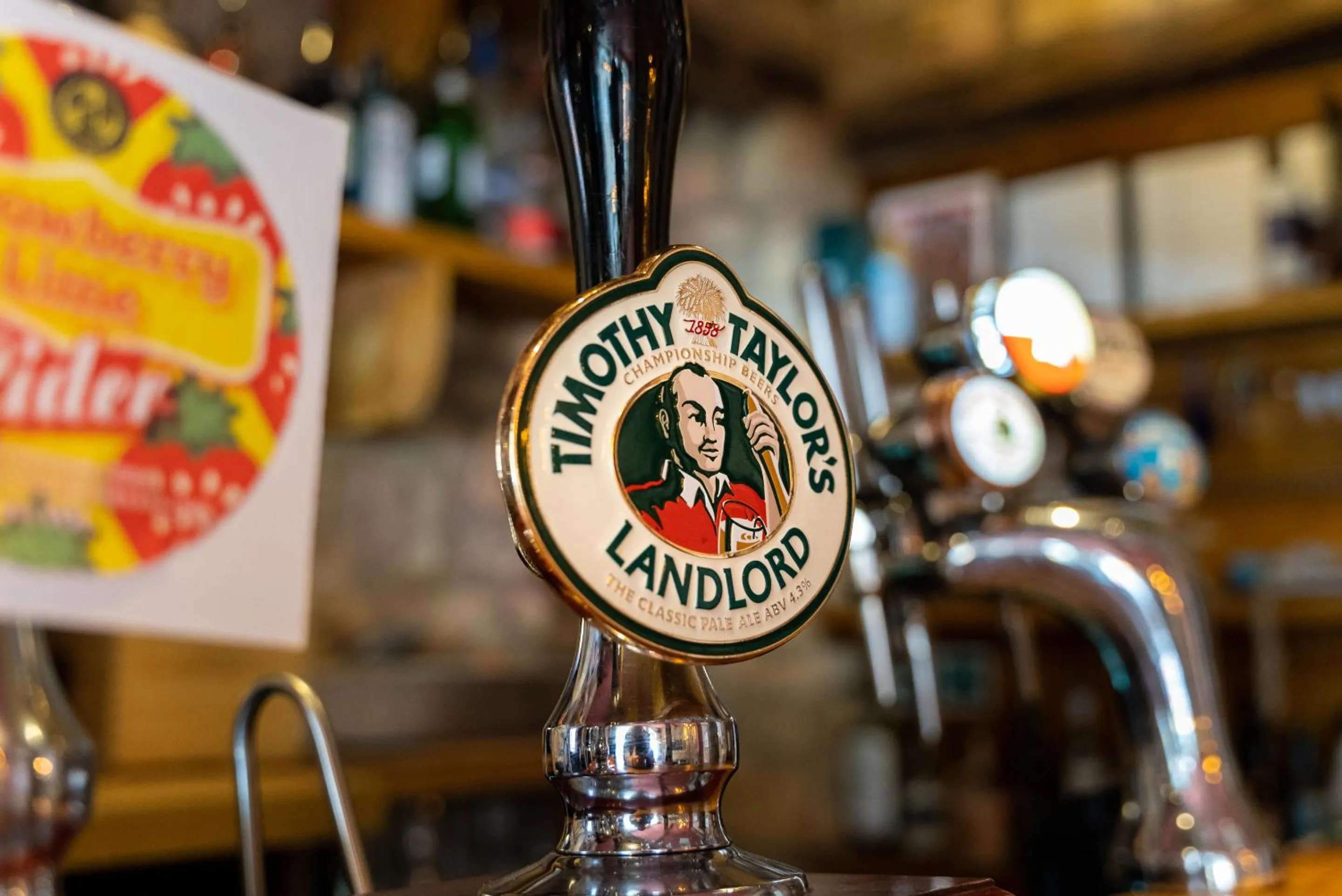 Lounge or bar in Duke William Hotel