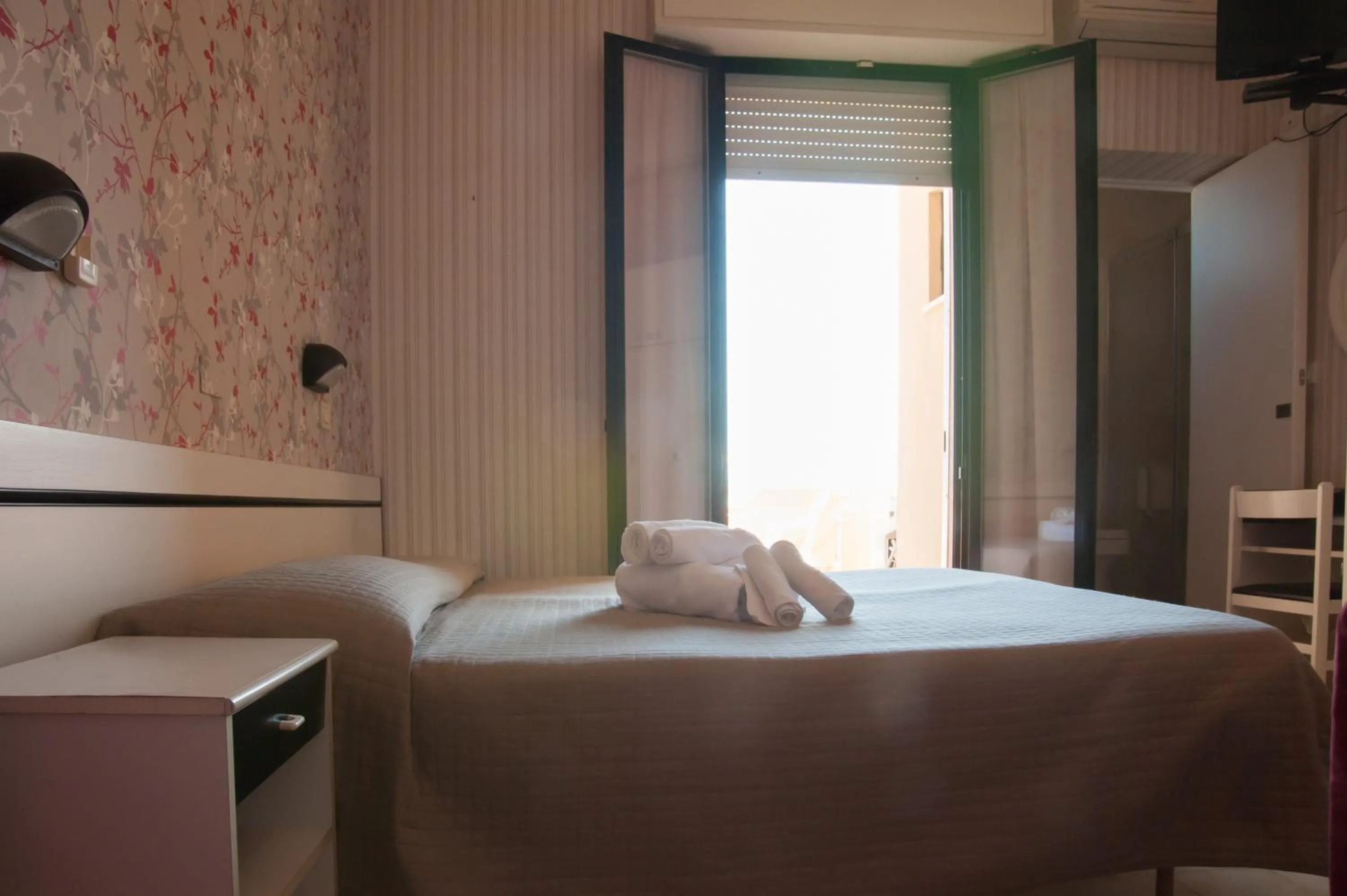 Bedroom, Bed in Hotel Eden