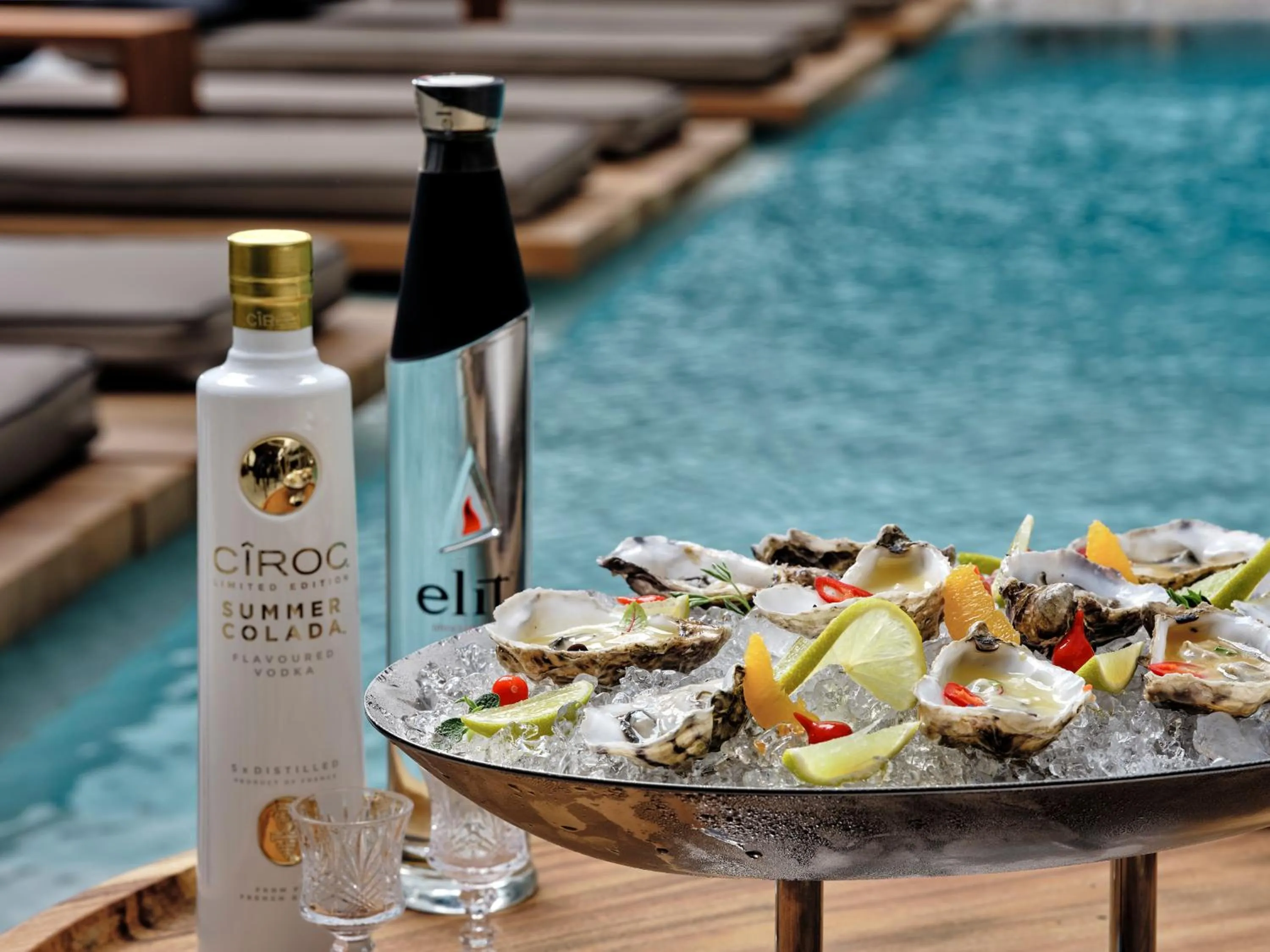 Restaurant/places to eat in Mykonos No5 Luxury Suites & Villas