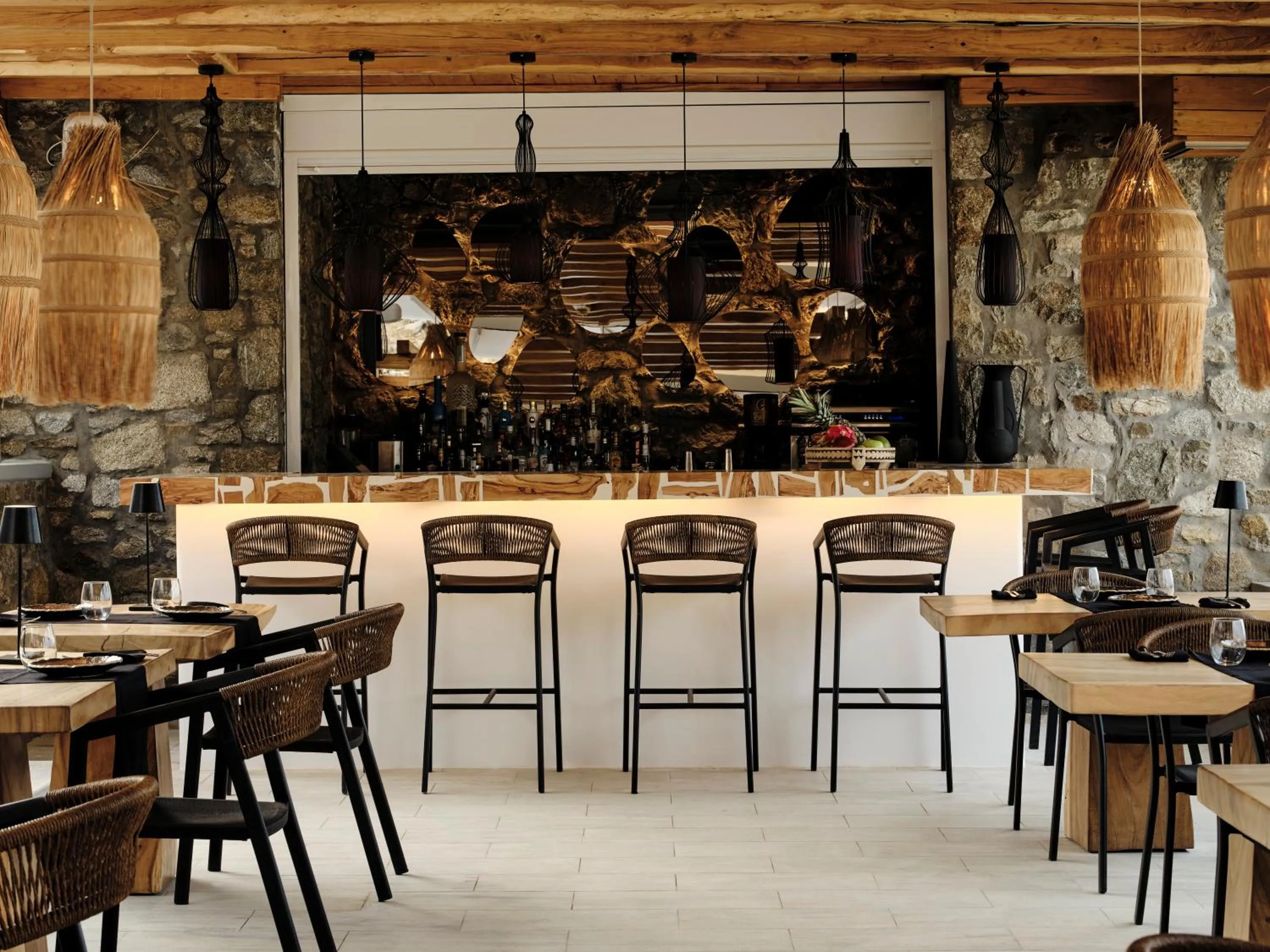 Dining area in Mykonos No5 Luxury Suites & Villas