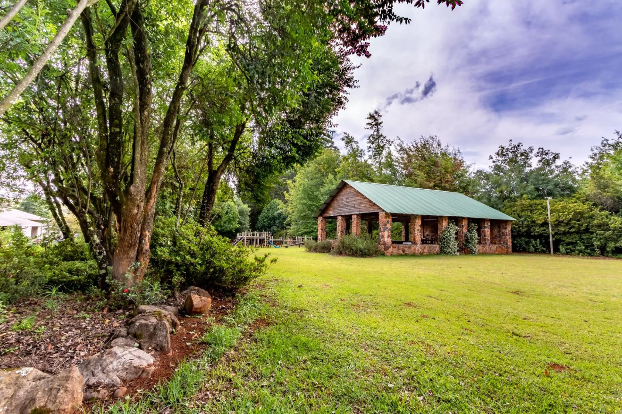 Garden view in Misty Mountain