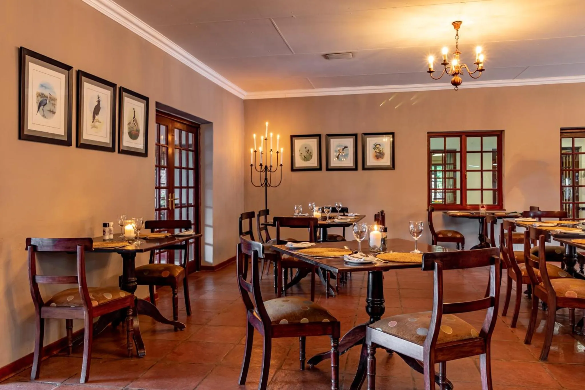 Restaurant/places to eat in Misty Mountain