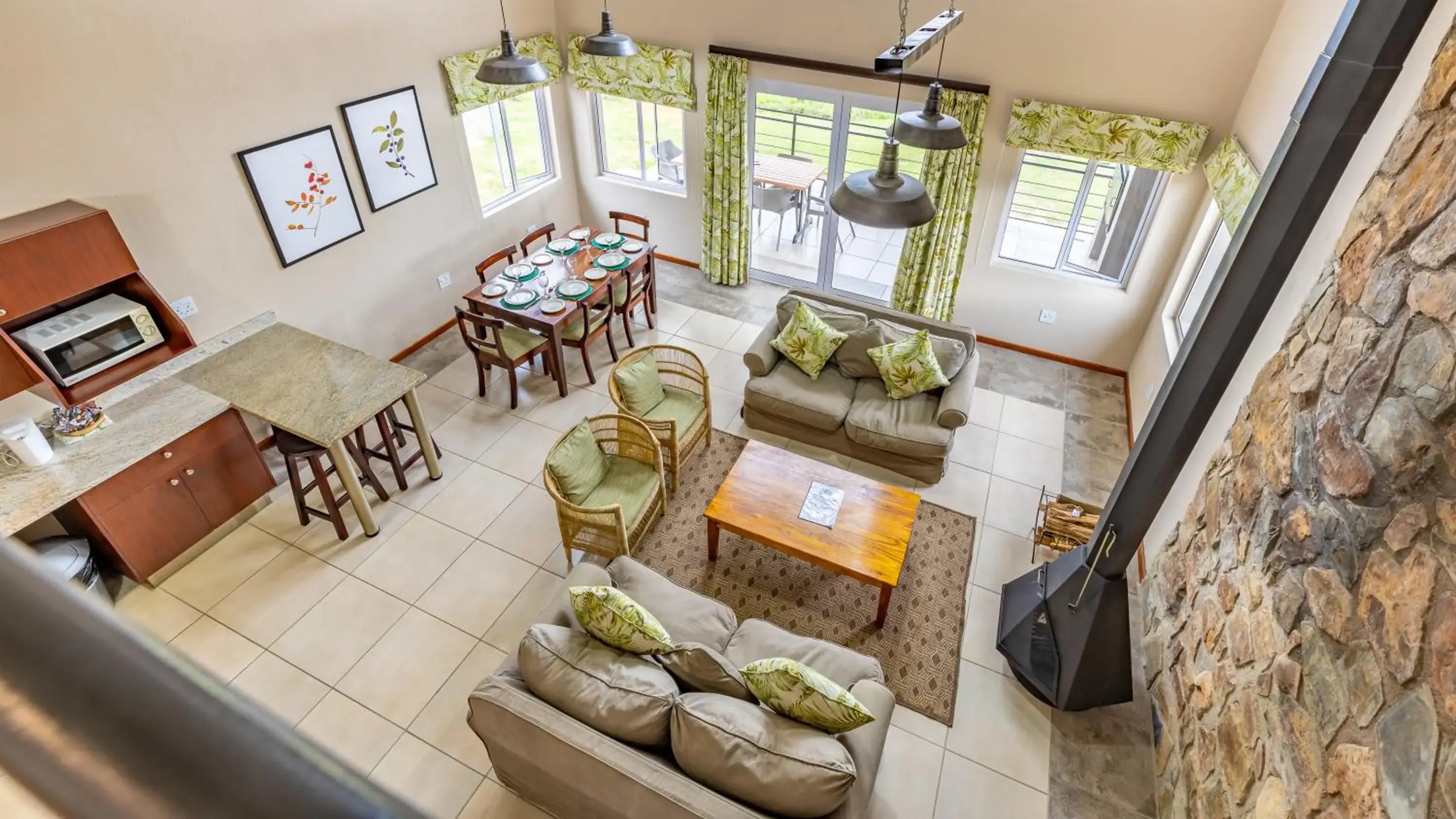 Six-Sleeper Family Unit in Misty Mountain Six-Sleeper Family Unit in Misty Mountain