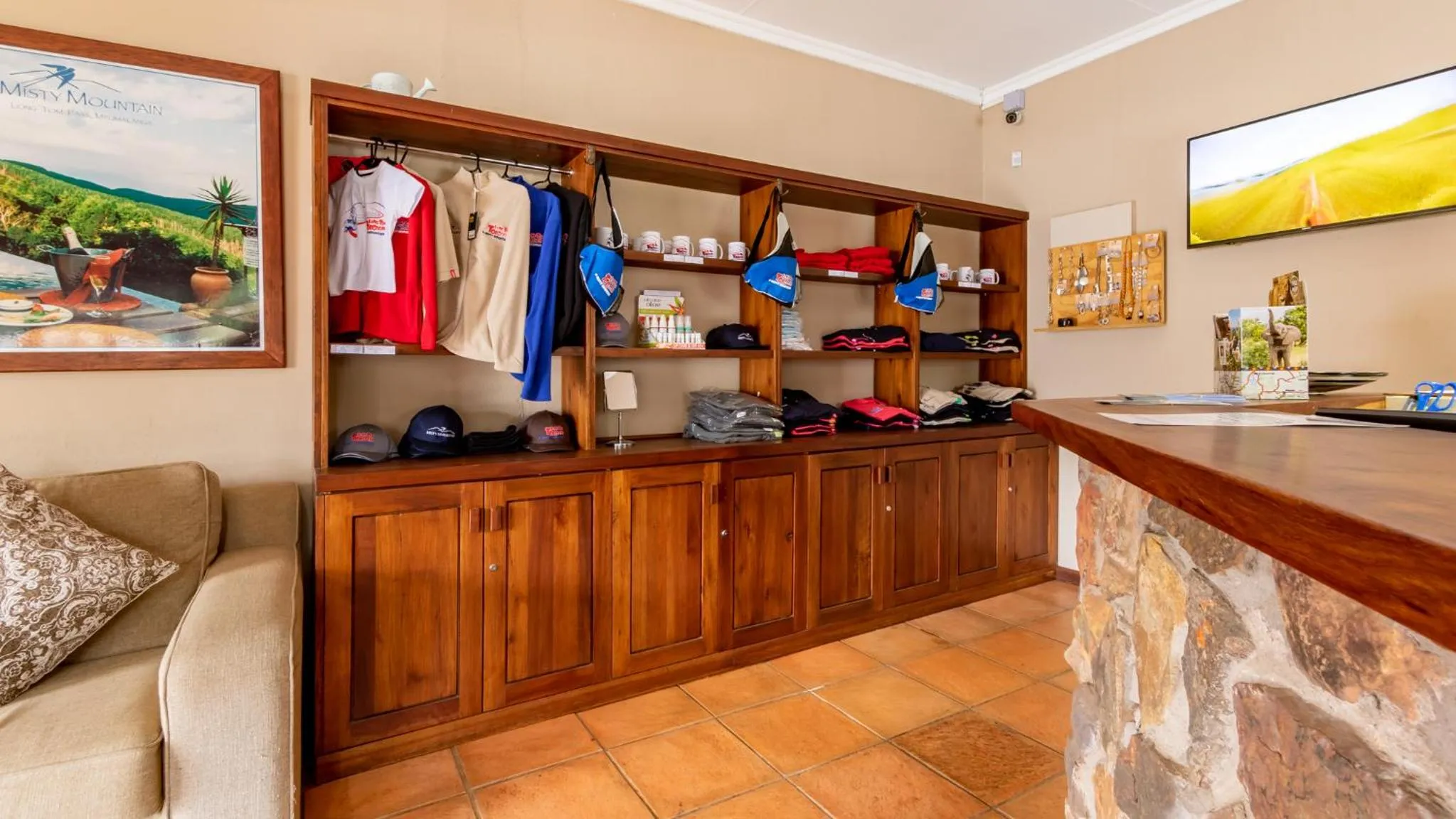 Lobby or reception in Misty Mountain