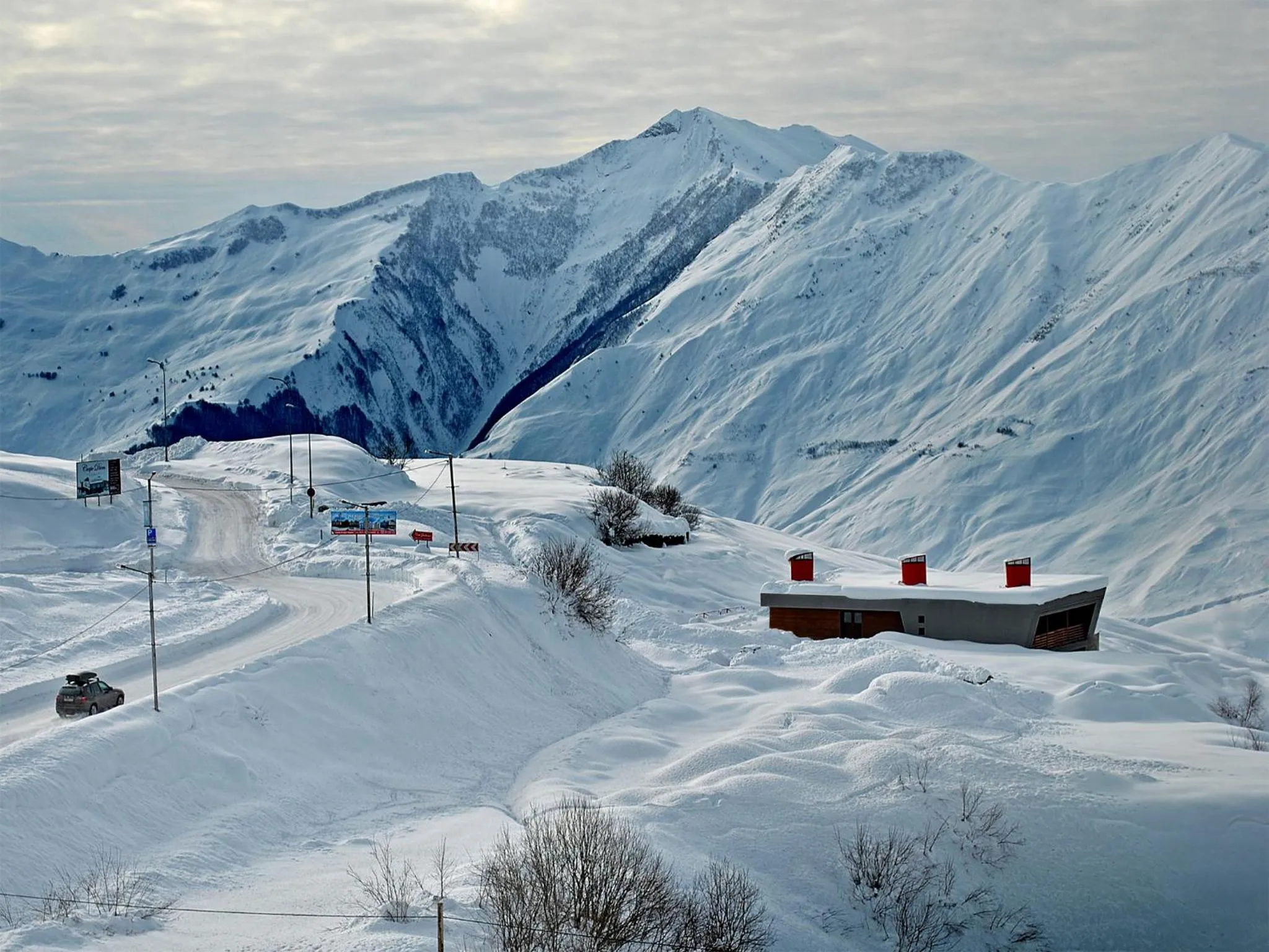 Property building in Tsar Bani Spa Resort