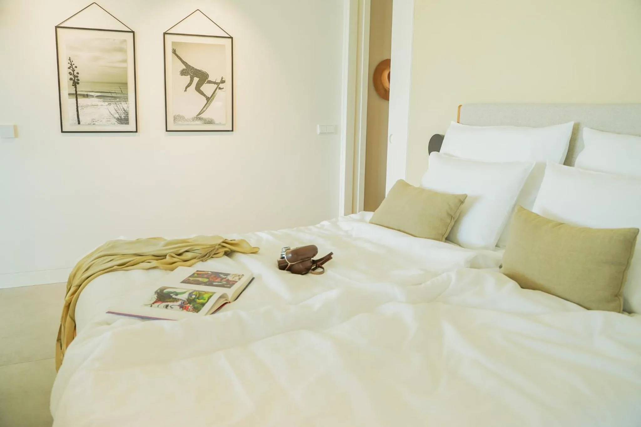 oceanHUTS Coxos Adults Only