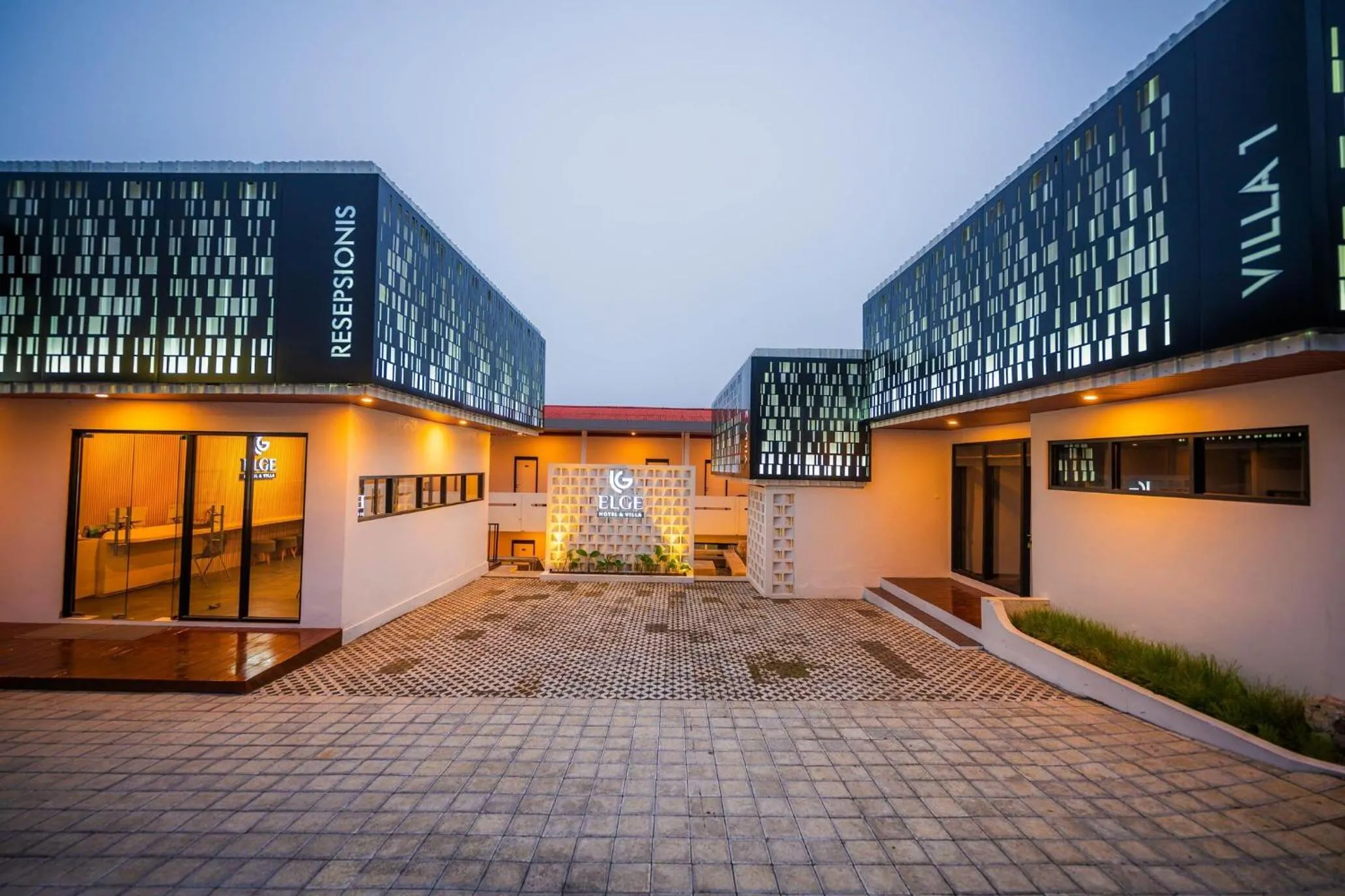 Property building in Elge Hotel and Villa Sarangan