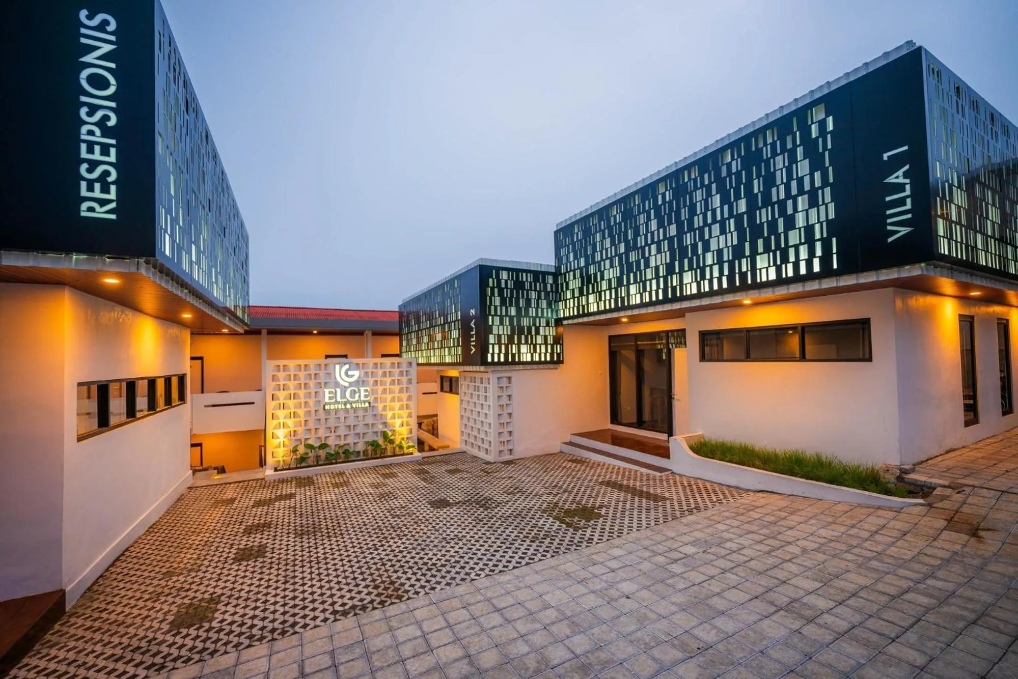 Property building in Elge Hotel and Villa Sarangan