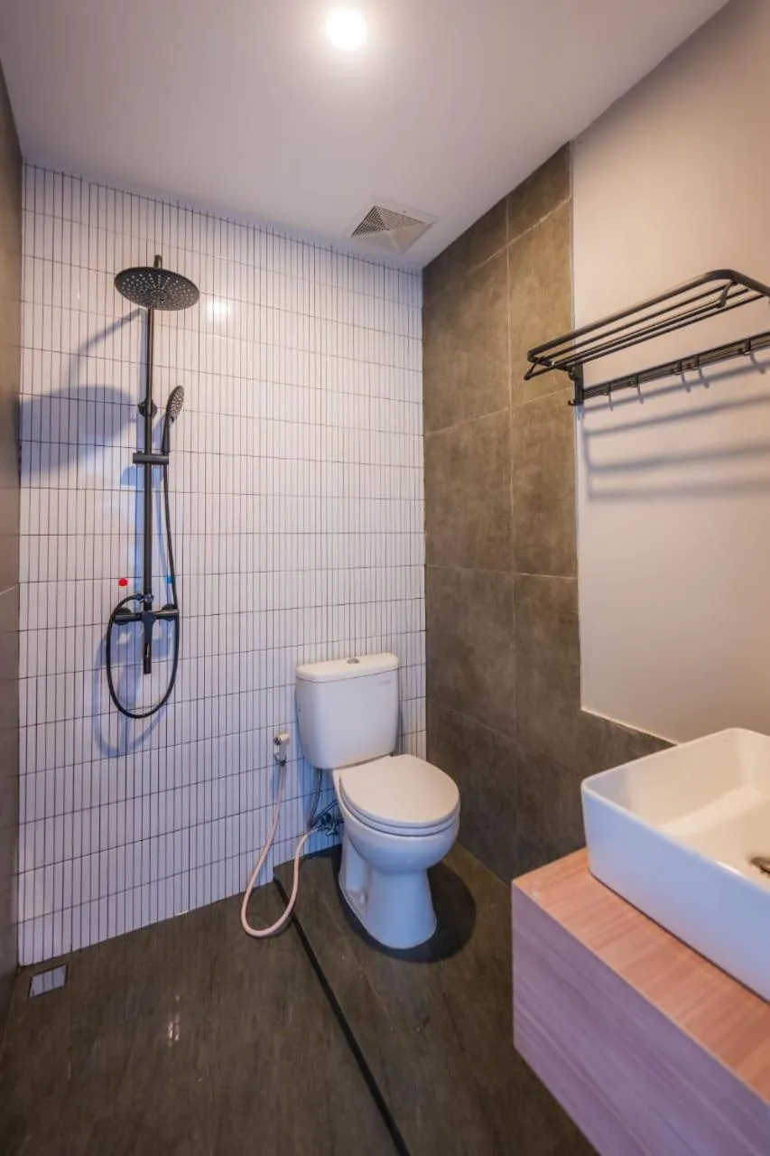 Bathroom in Elge Hotel and Villa Sarangan