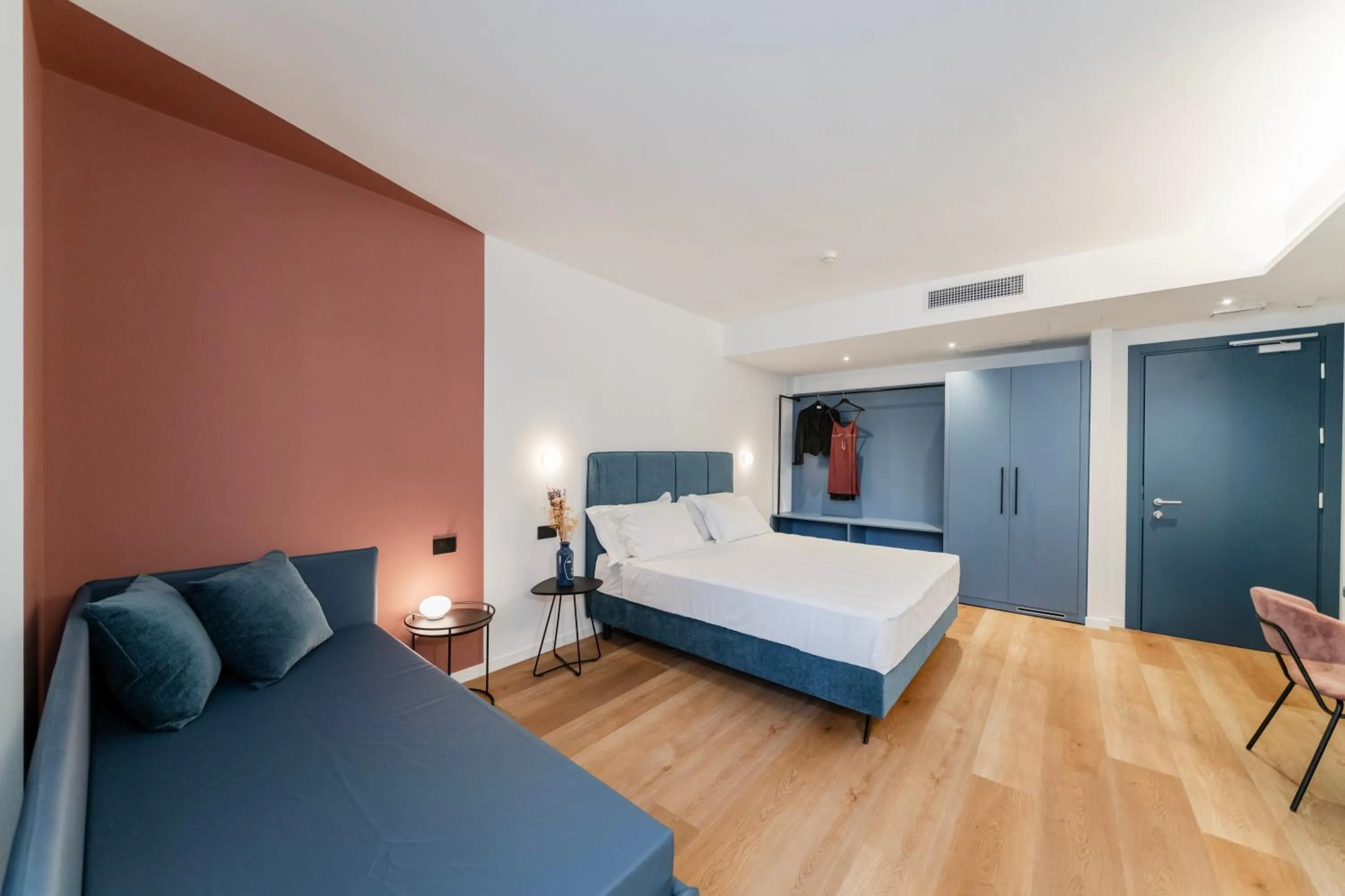 Bed in BISCARDI Hotel