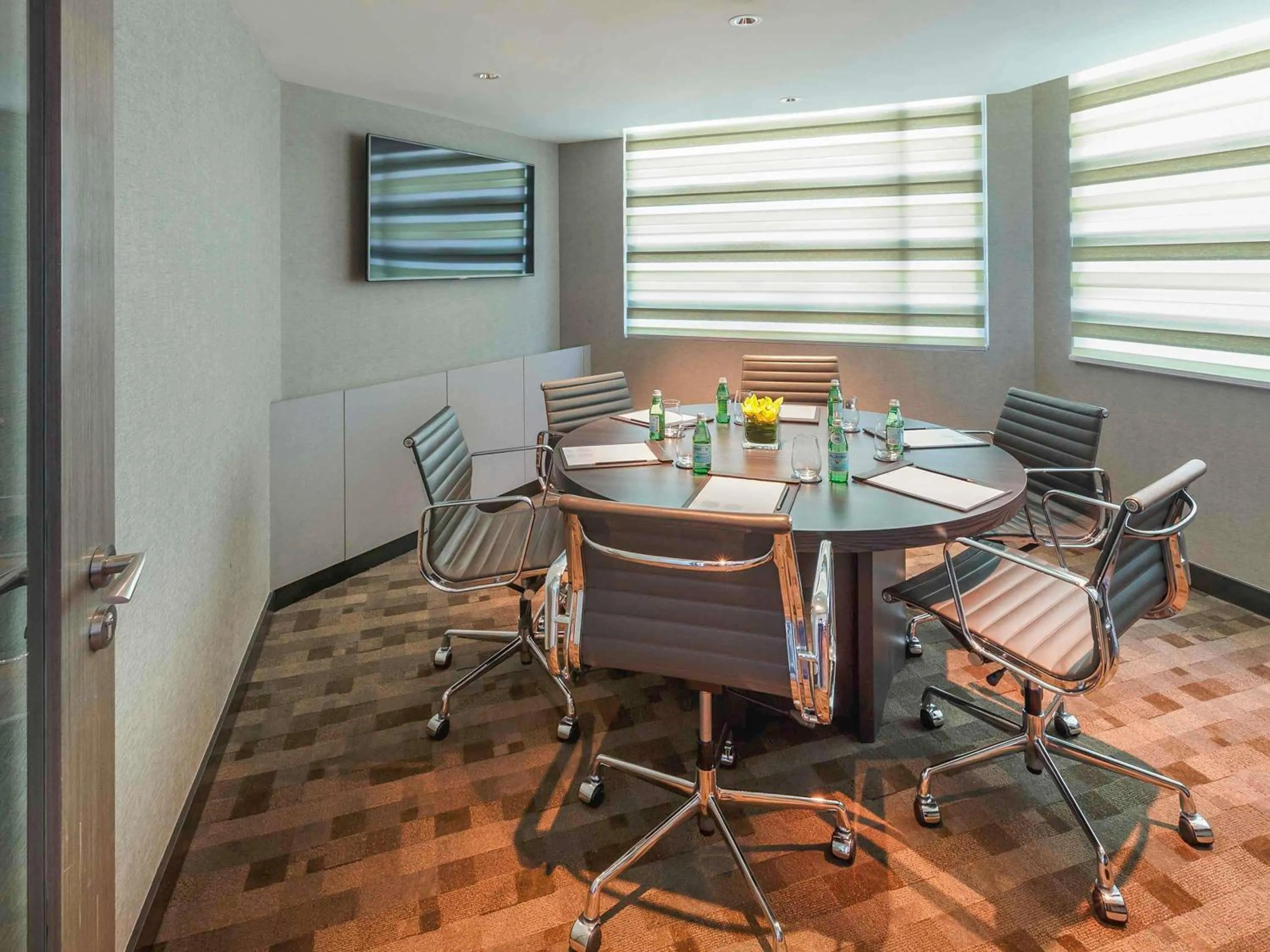 Meeting/conference room in Novotel Manila Araneta City Hotel