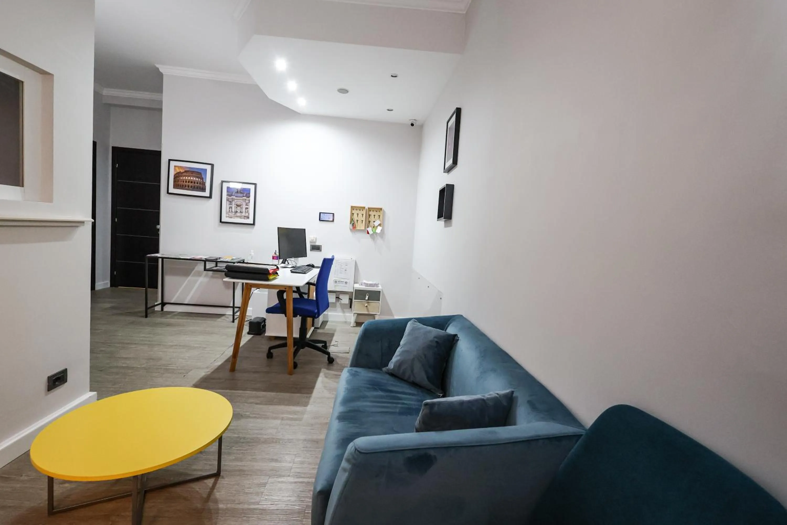 Lobby or reception in Seven Kings Relais