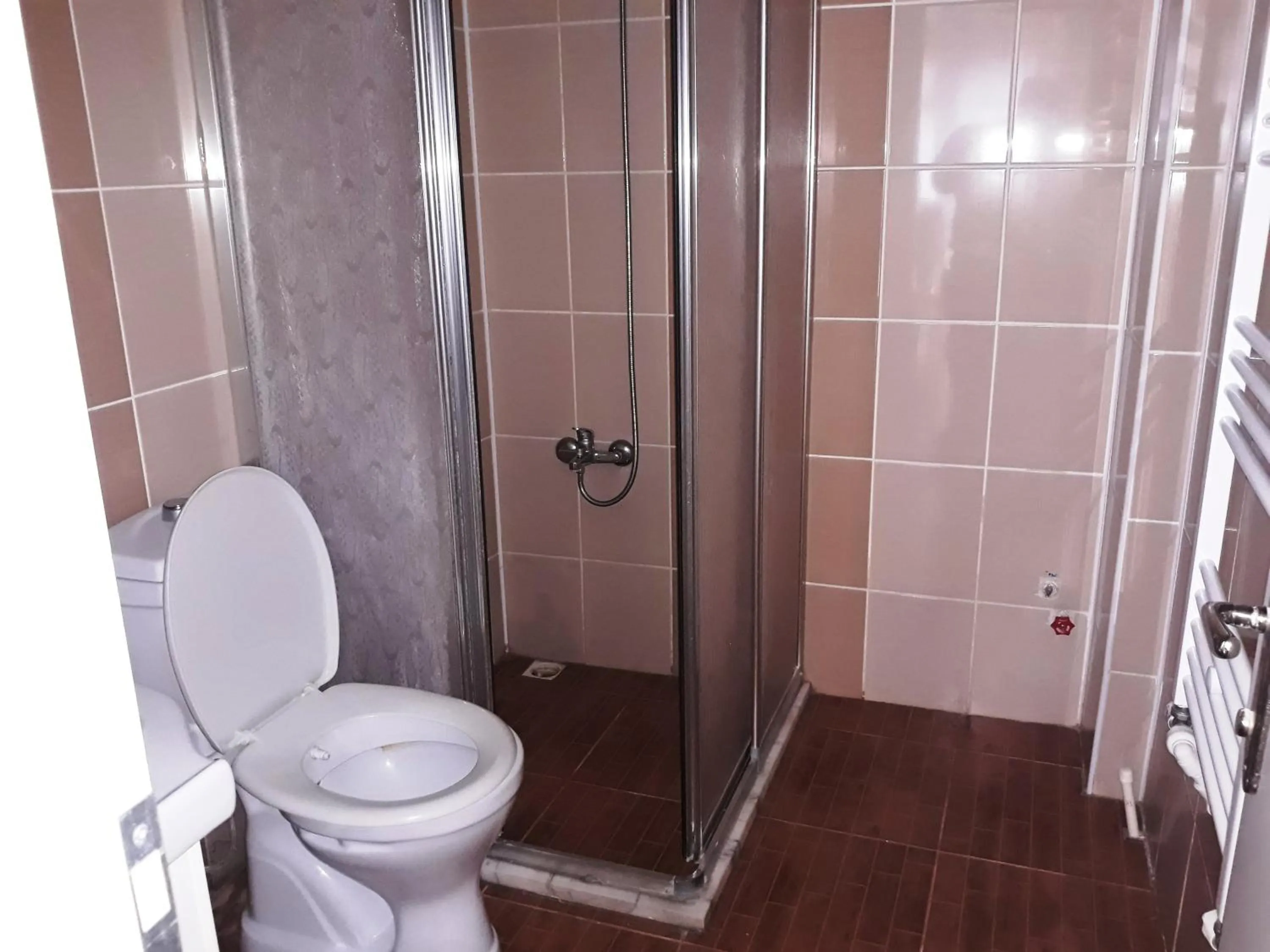 Bathroom in Dilmac Hotel