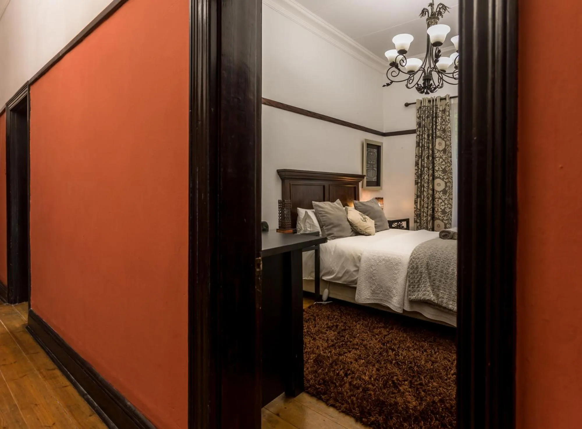 Bedroom in Izimbali Lodge and Restaurant