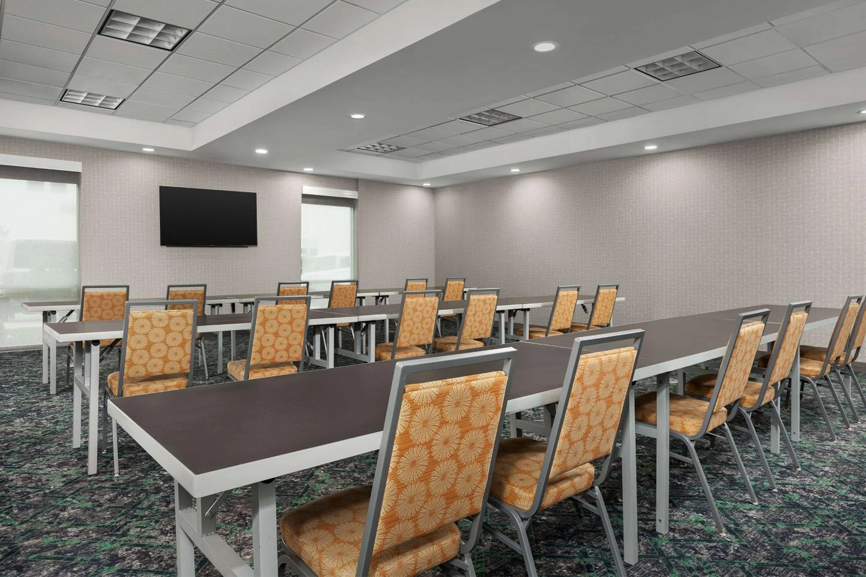 Meeting/conference room in Home2 Suites by Hilton Knoxville West