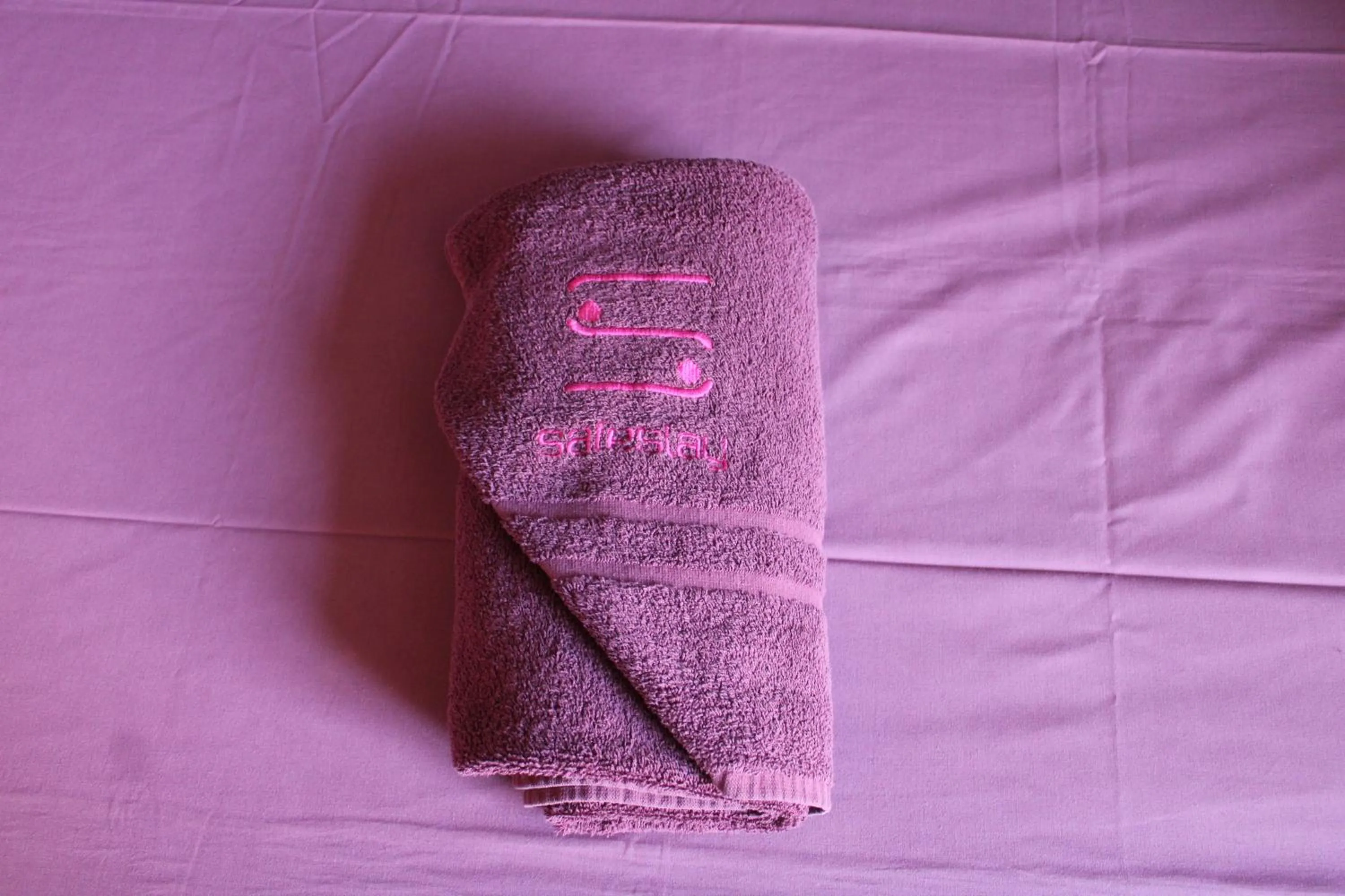 towels in Safestay London Kensington Holland Park