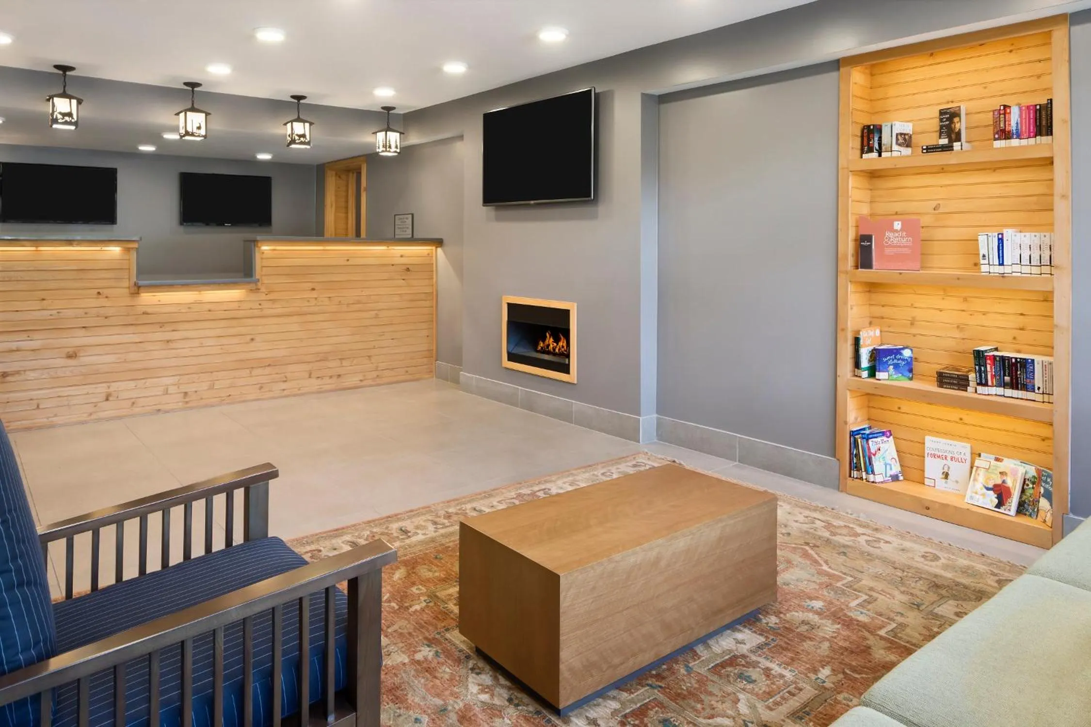 Lobby or reception in Country Inn & Suites Downtown Convention Center by Radisson, Gatlinburg, TN