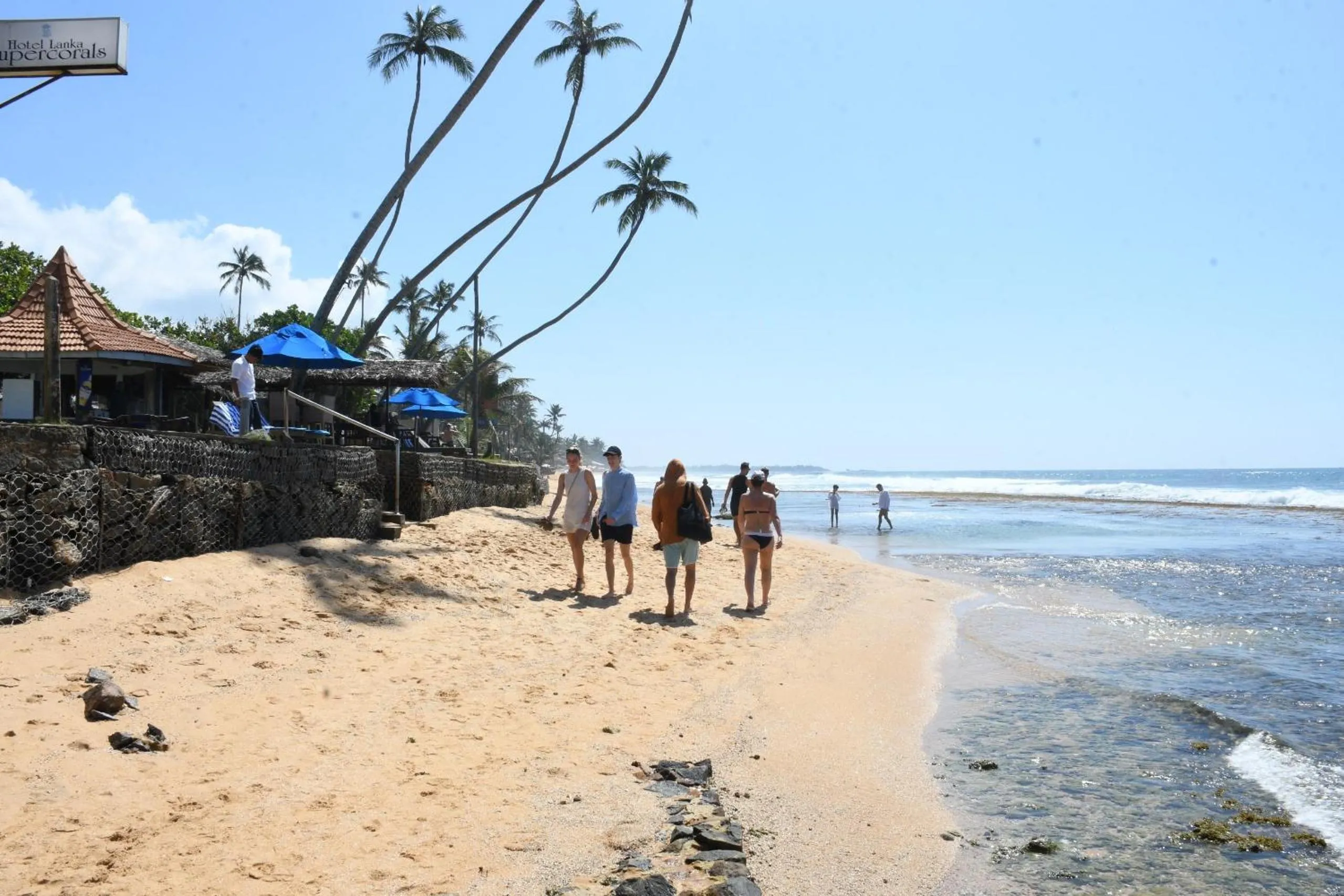 Beach in Hotel Lanka Super Corals