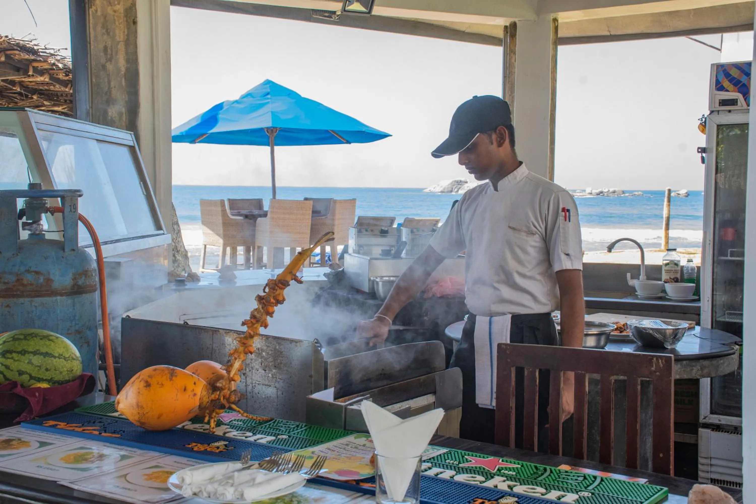 Food in Hotel Lanka Super Corals