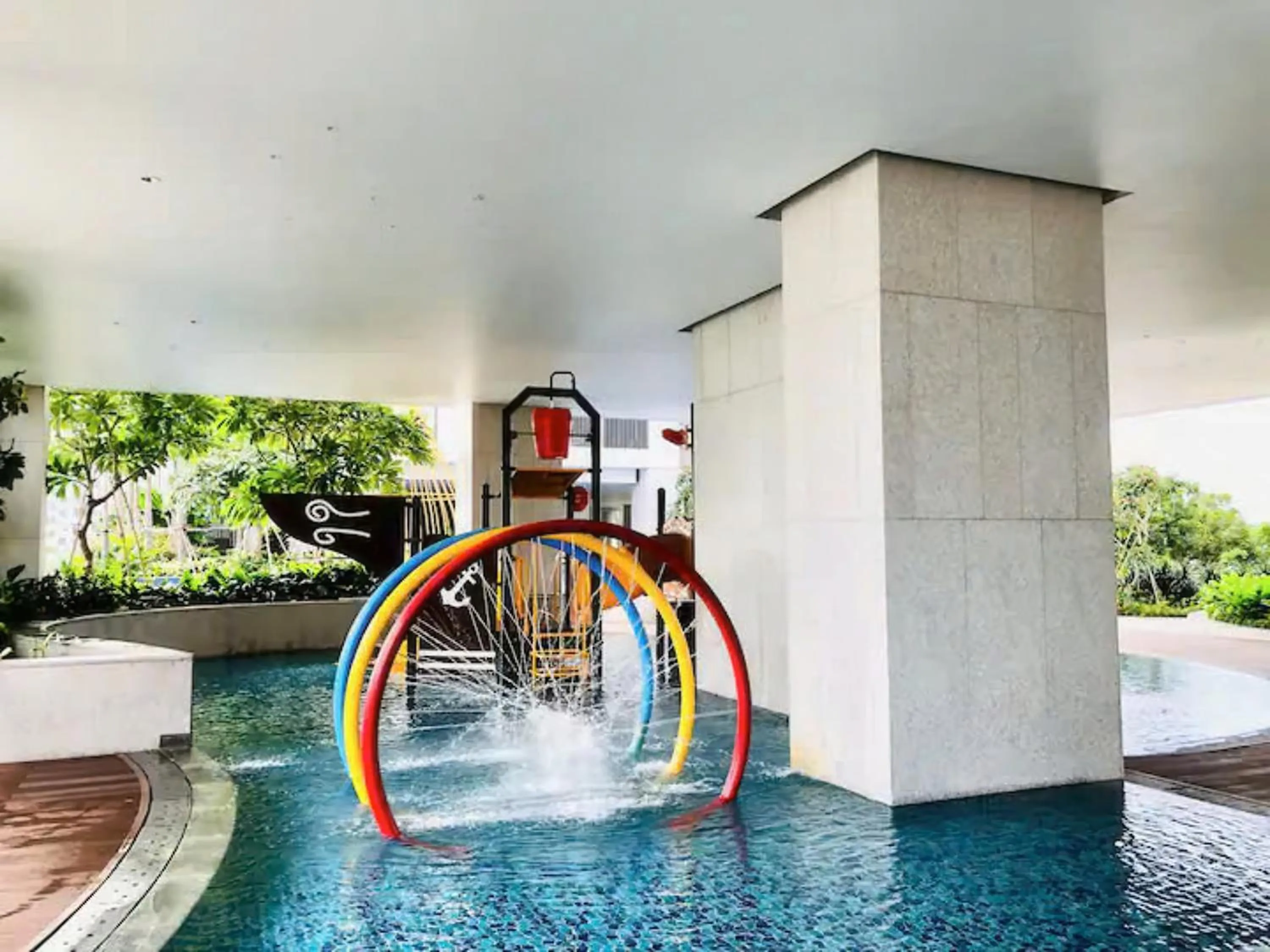 Patio in The Antonia Apartments - Korea Town D7