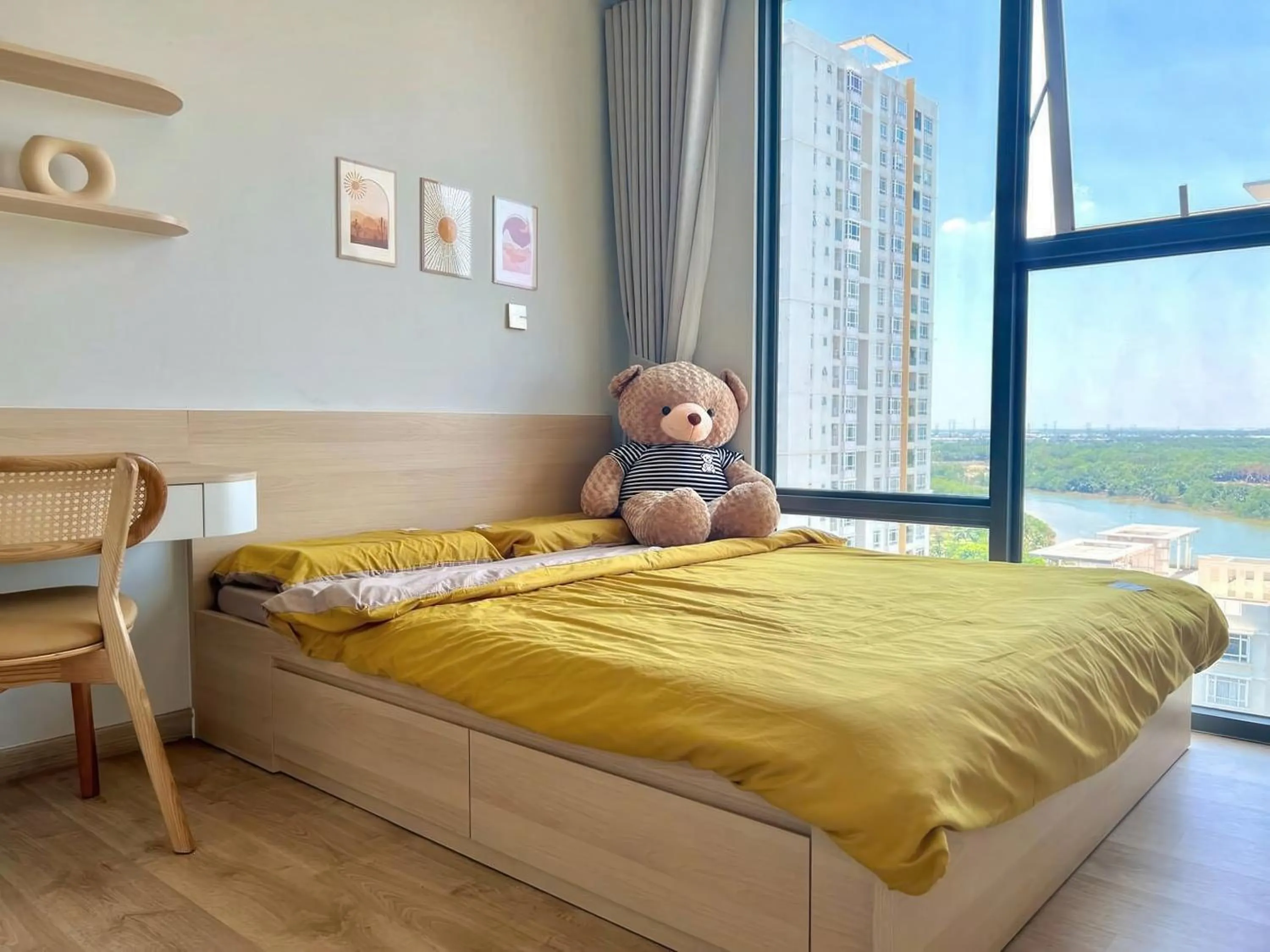 Bed in The Antonia Apartments - Korea Town D7