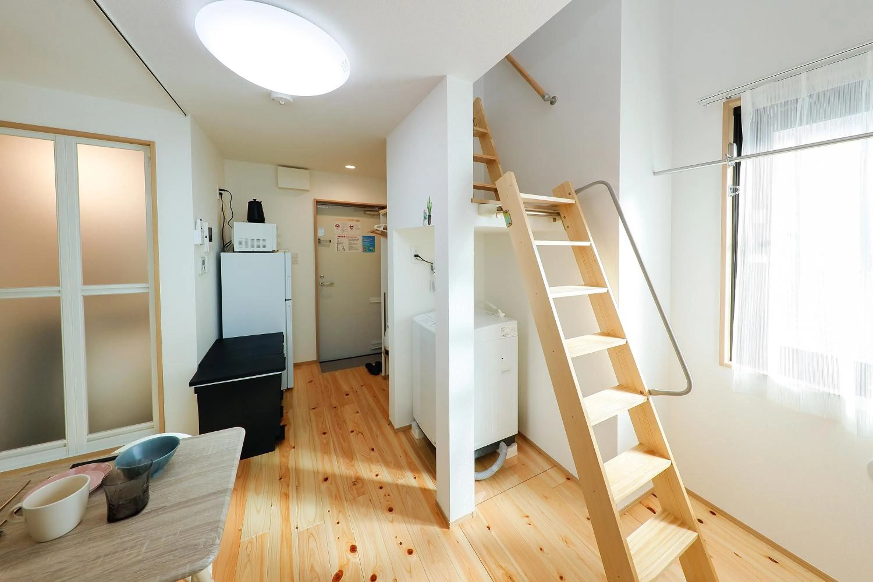 Zenith Shinjuku Hinoki by Tranova