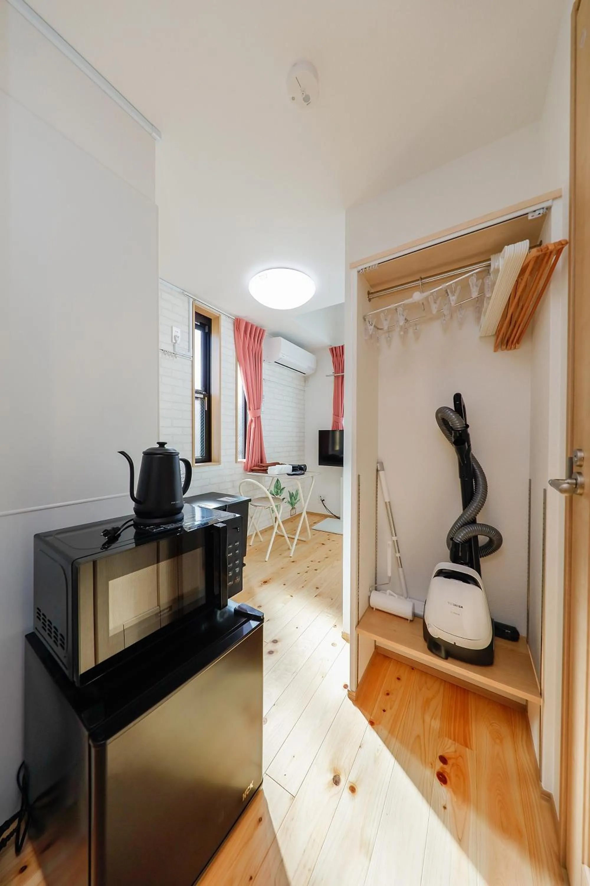 Zenith Shinjuku Hinoki by Tranova