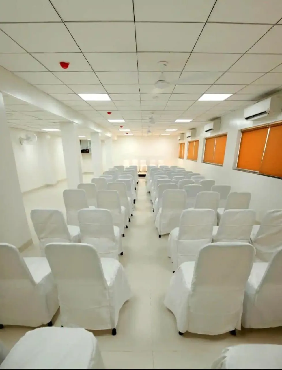 Meeting/conference room in Hotel Raviraj, Chhatrapati Sambhaji Nagar