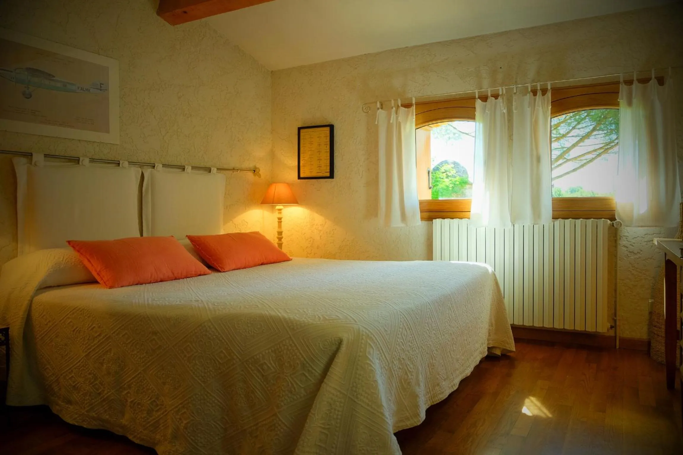 Bedroom, Bed in Le Manoir Saint Clair