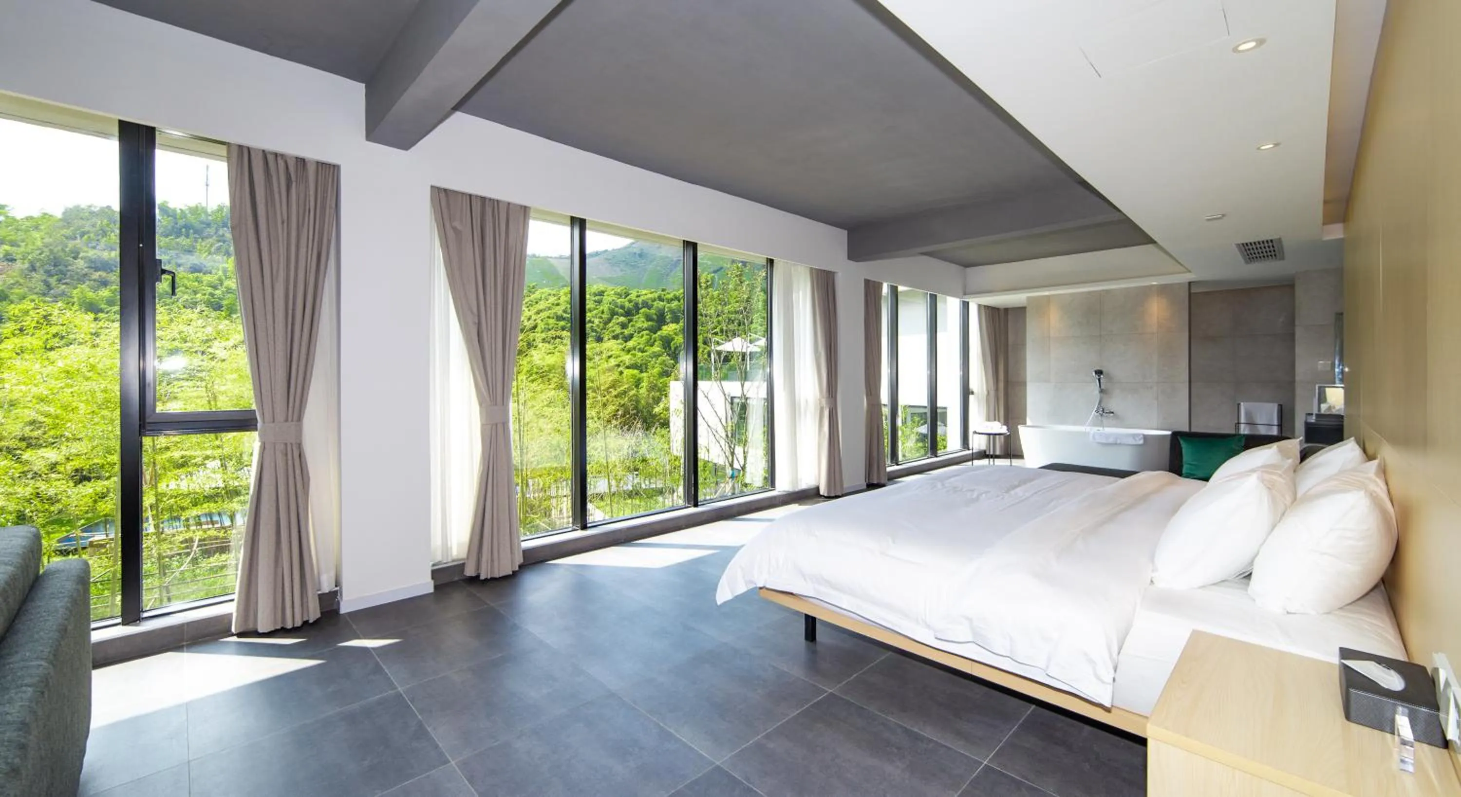 Bed in Nian hotel & resorts