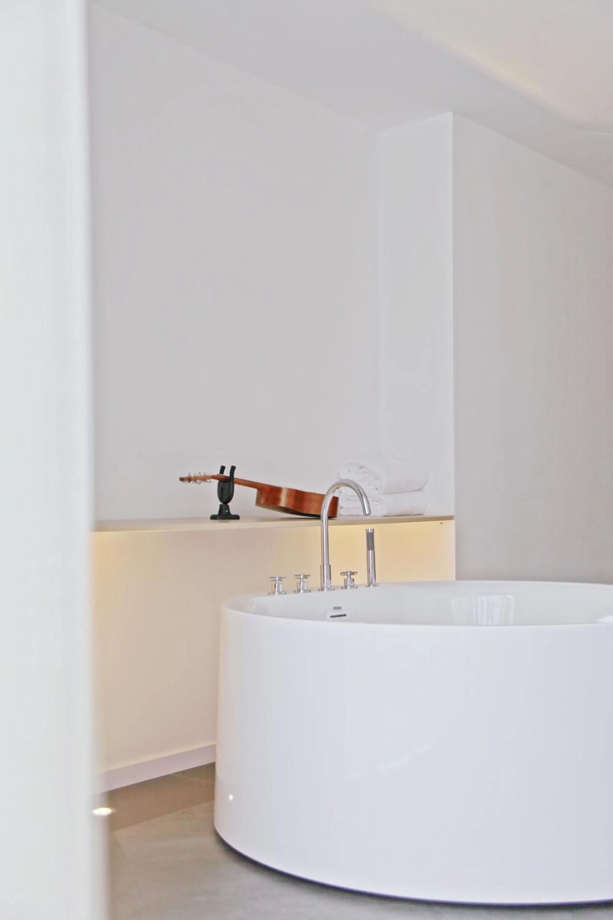 Bathroom in Nian hotel & resorts