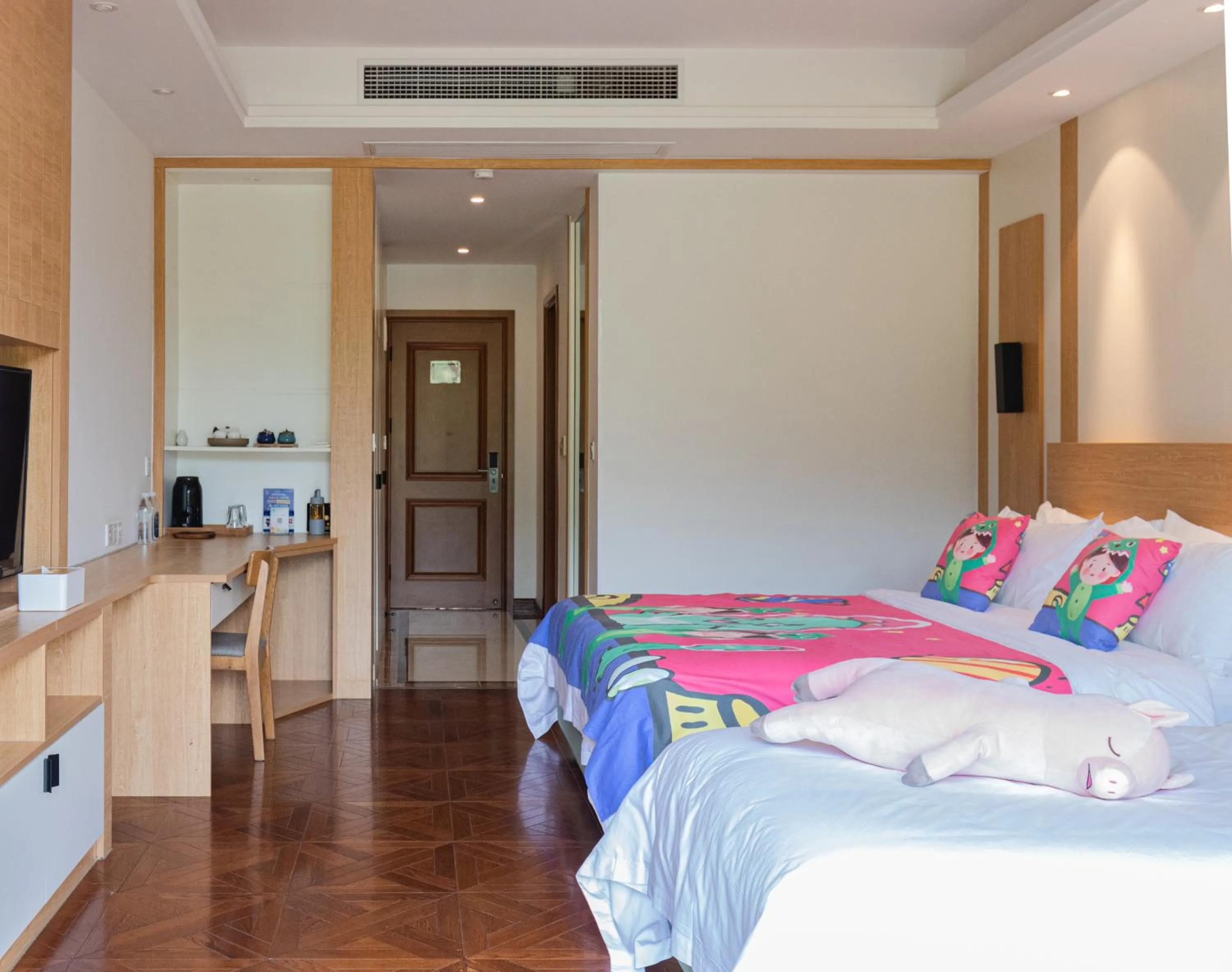 Bed in Nian hotel & resorts