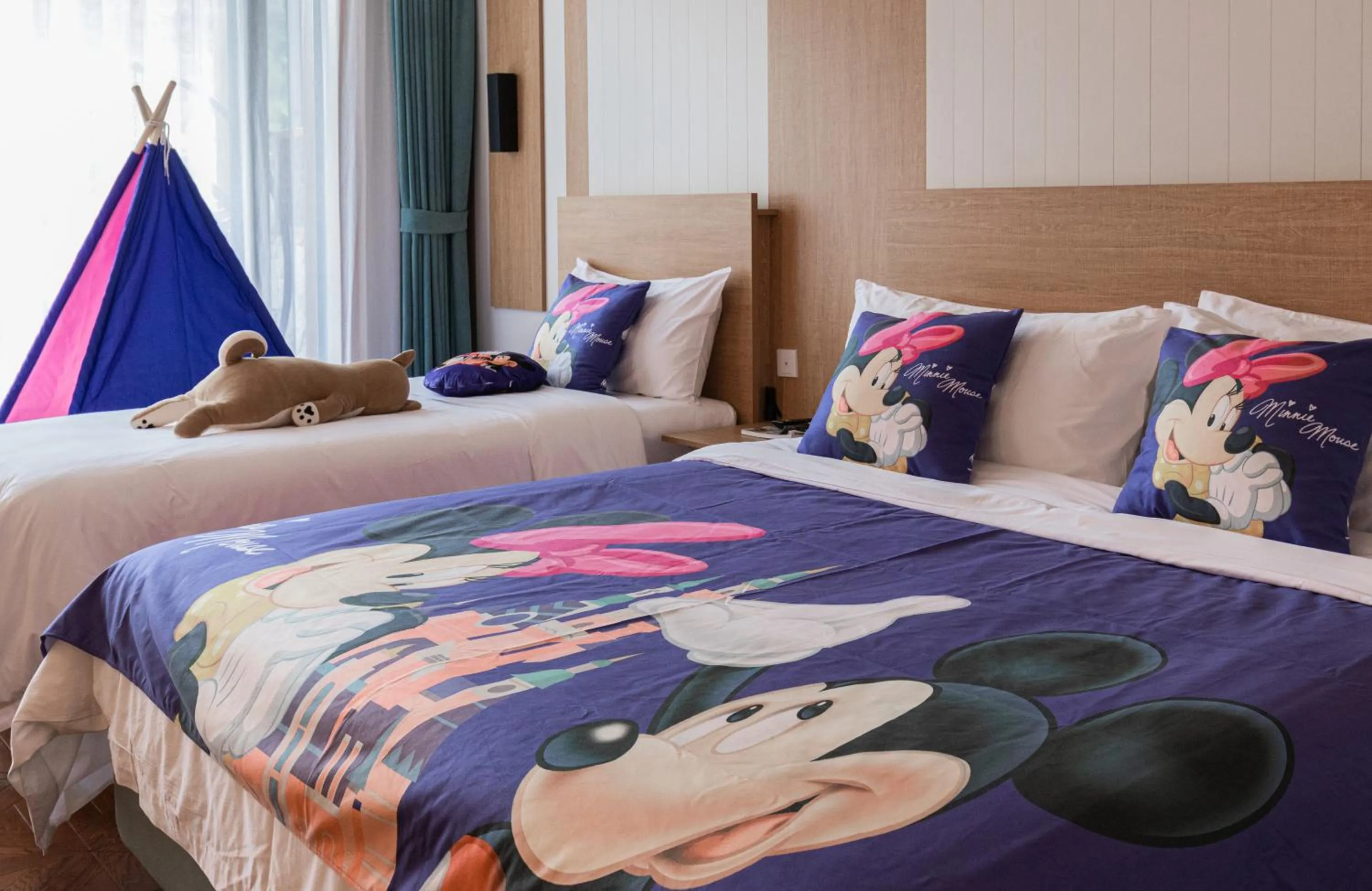 Bed in Nian hotel & resorts