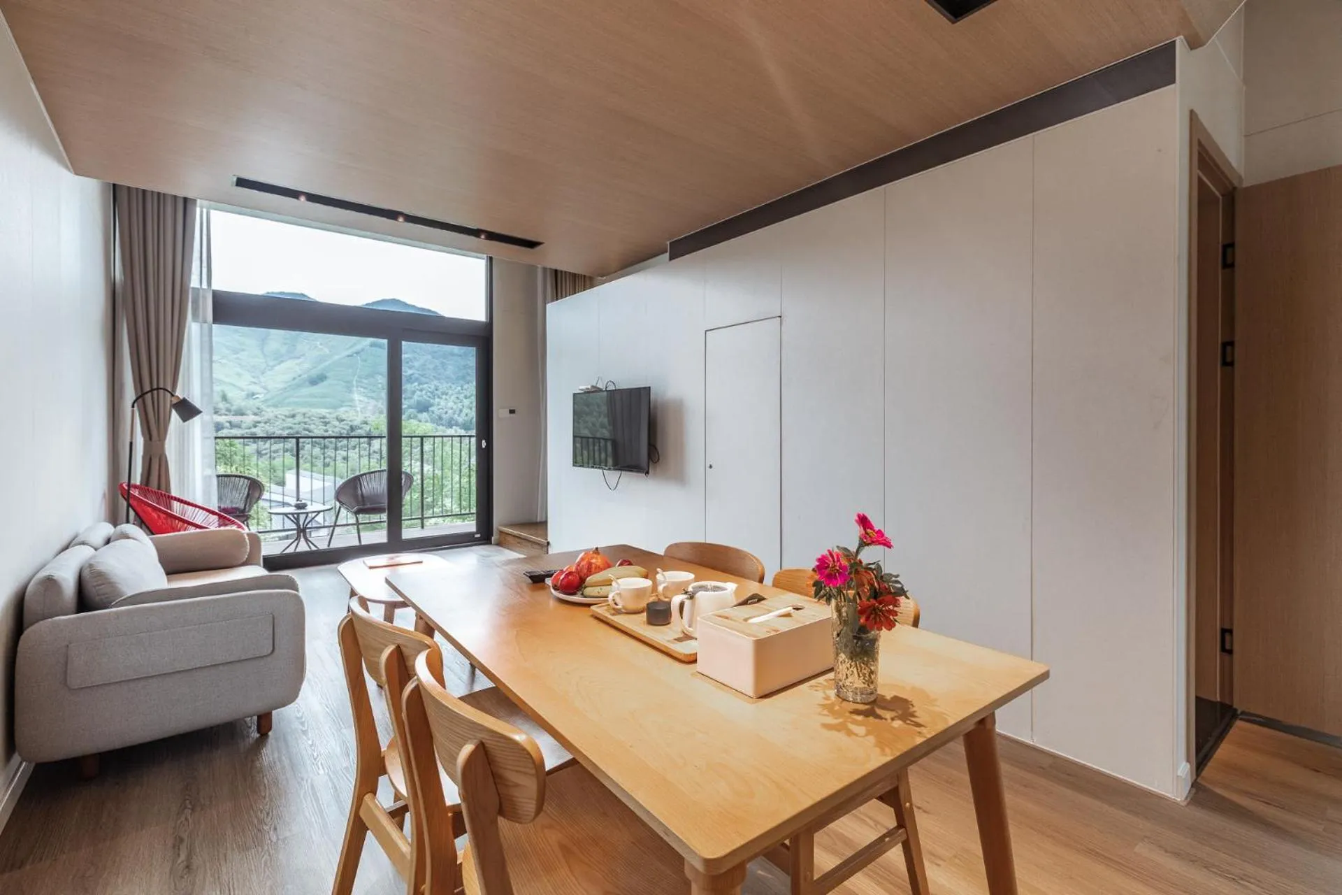 Living room in Nian hotel & resorts