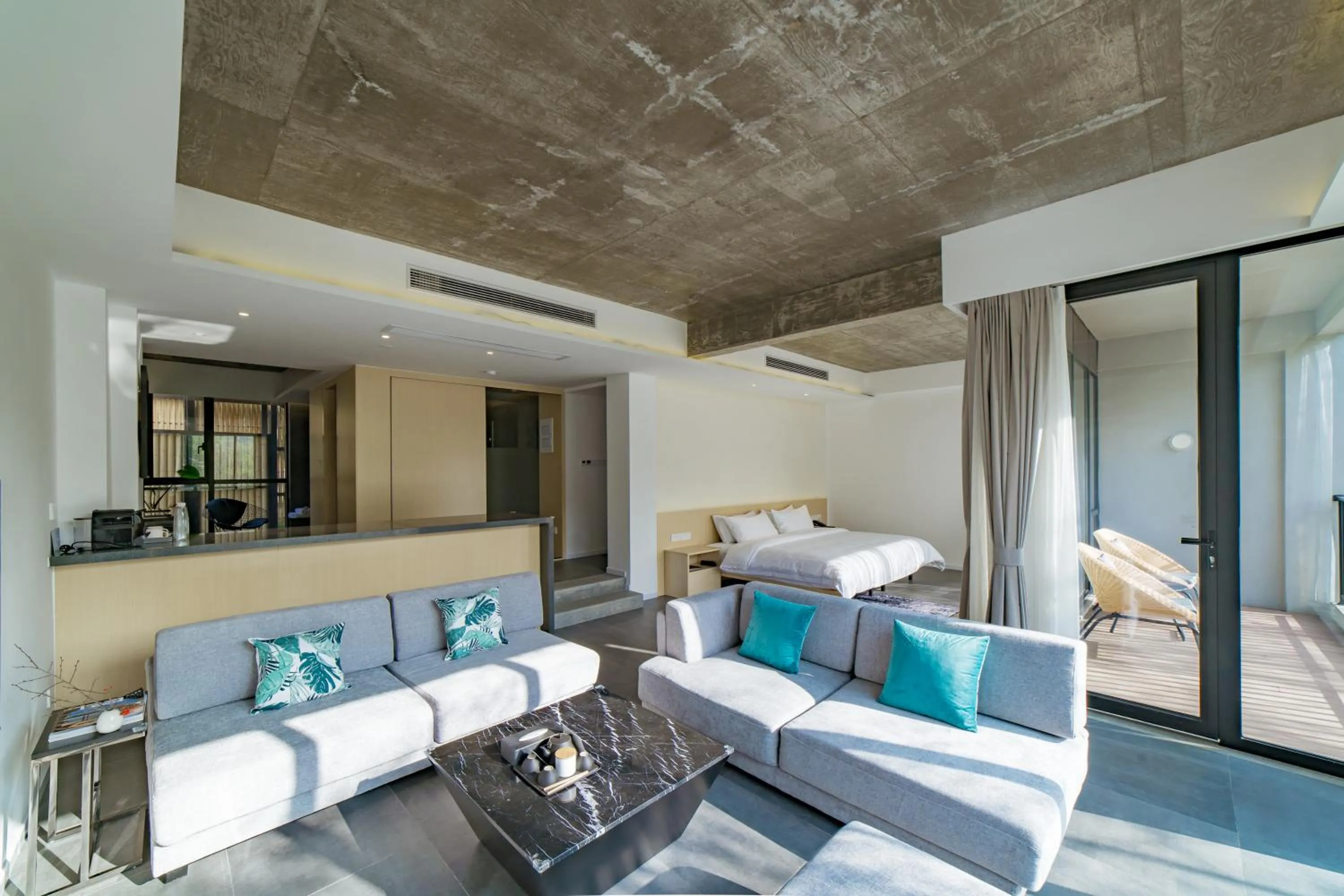 Living room in Nian hotel & resorts