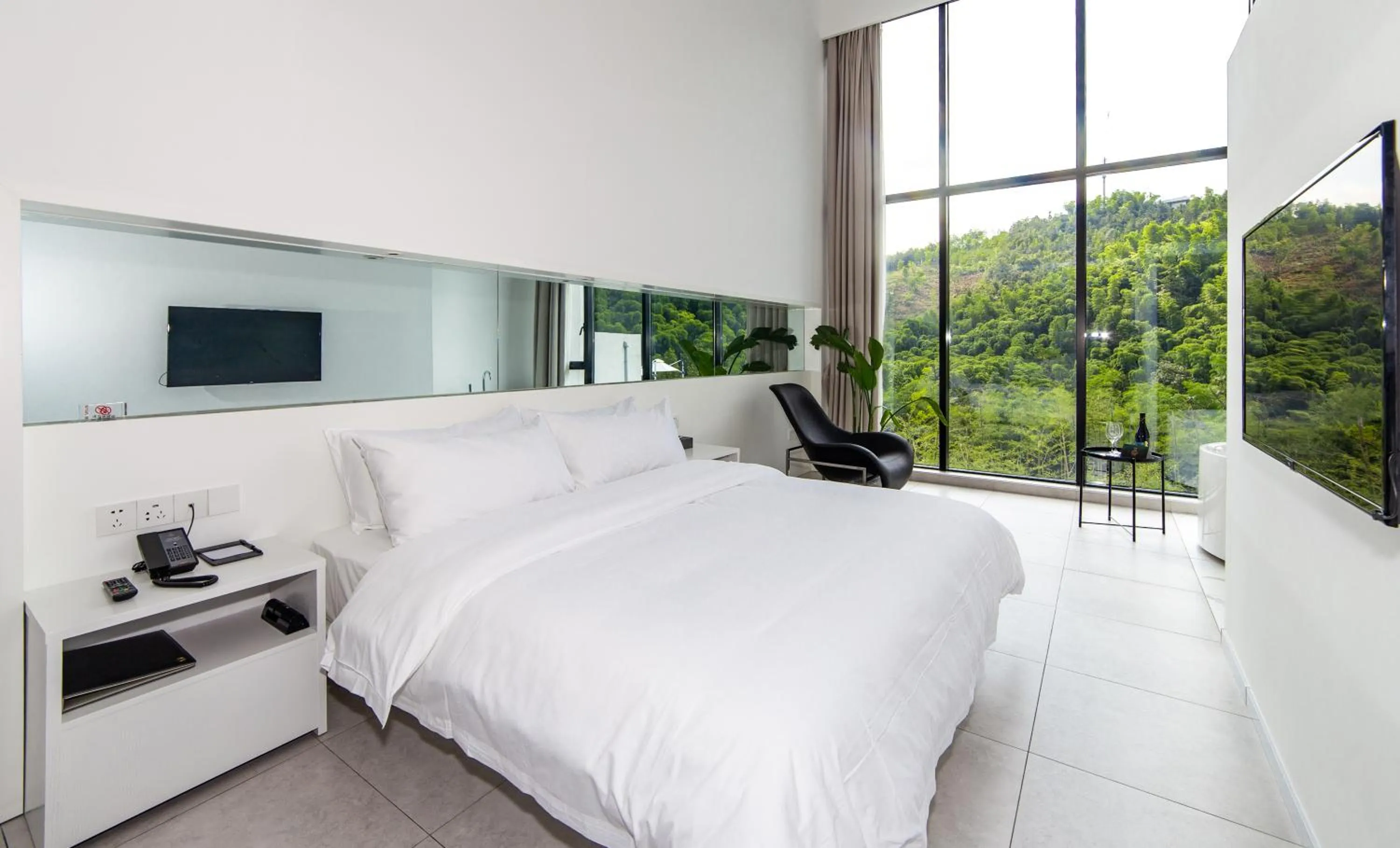 Bed in Nian hotel & resorts