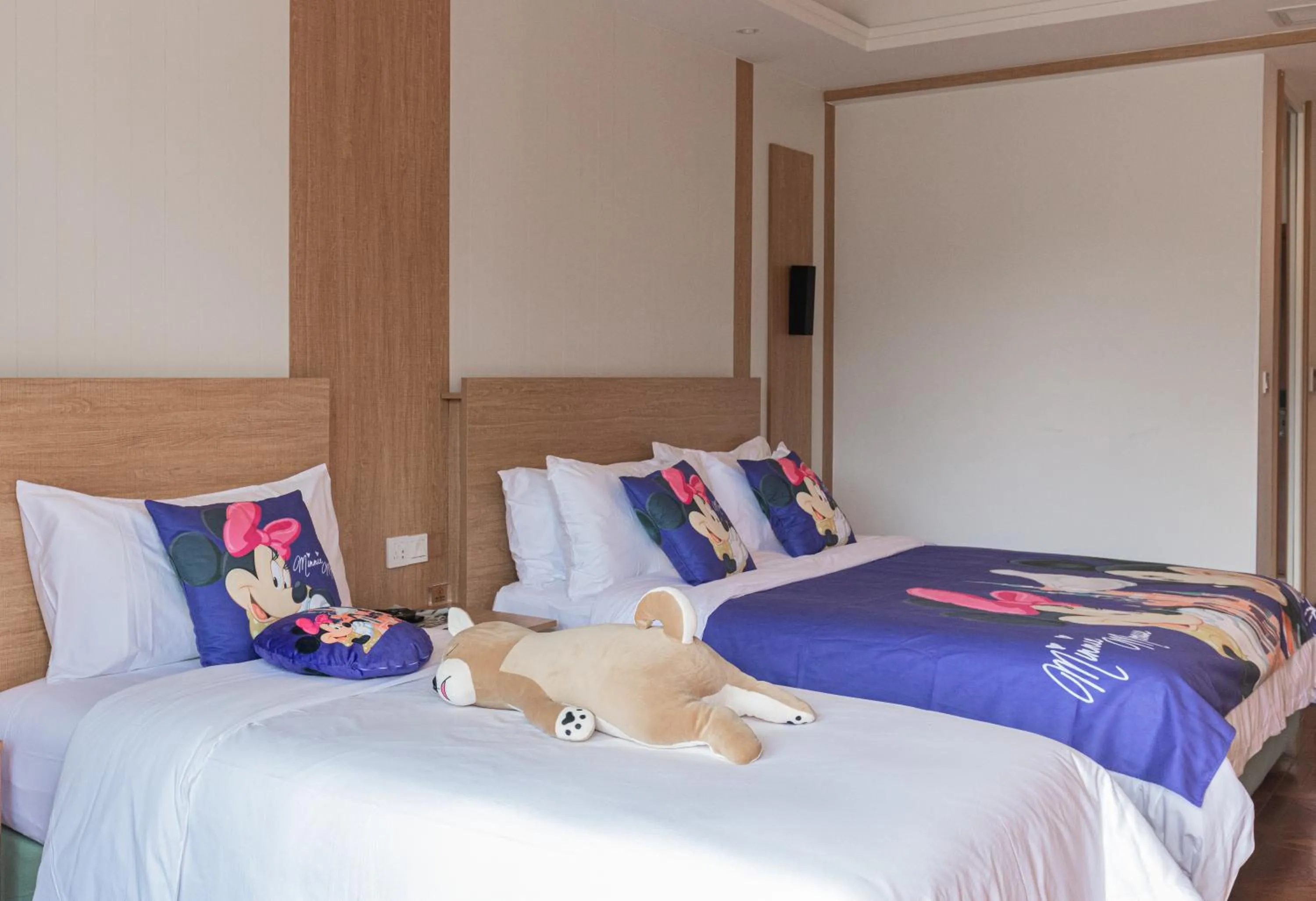 Bed in Nian hotel & resorts