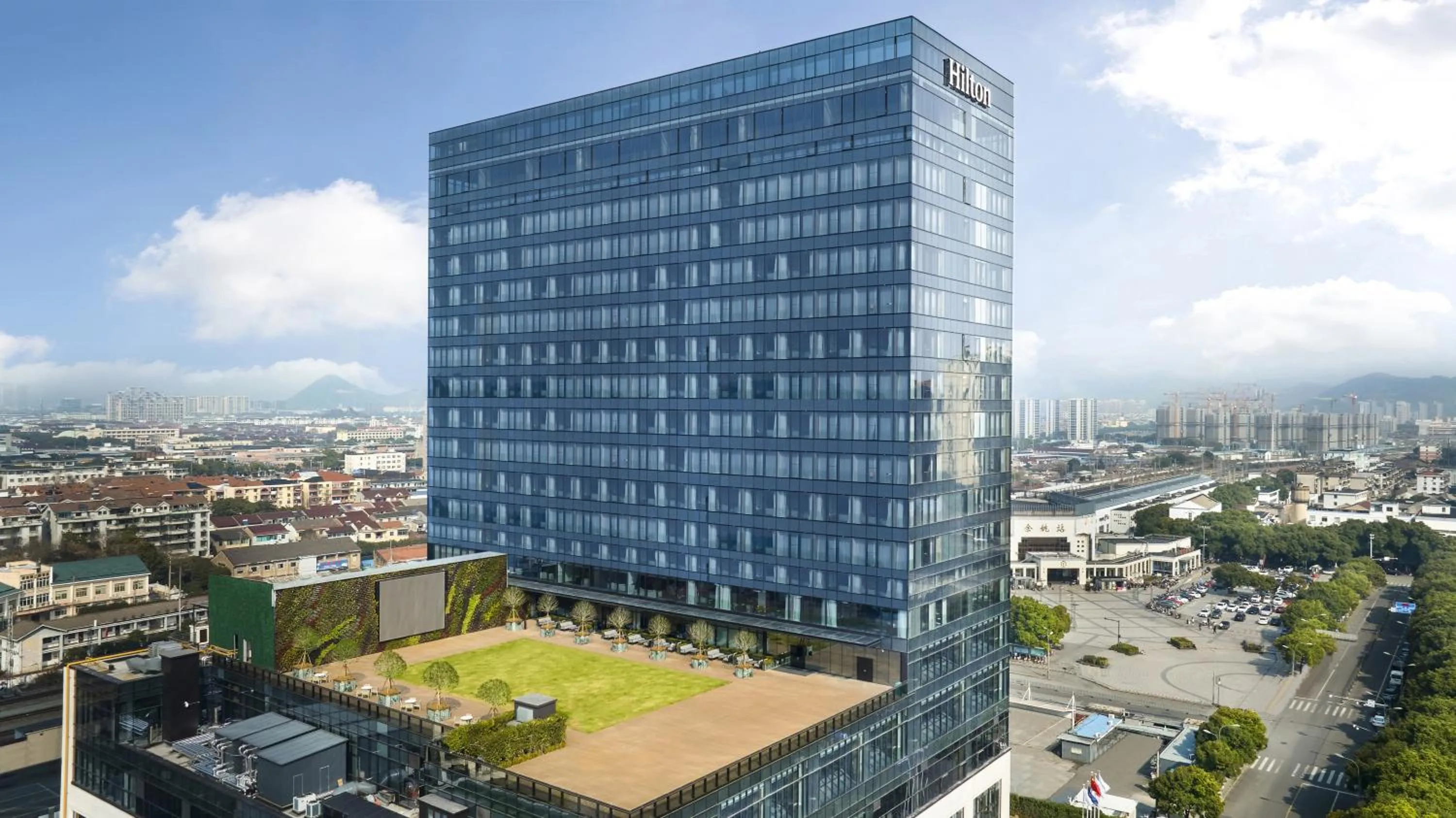 Garden view in Hilton Yuyao