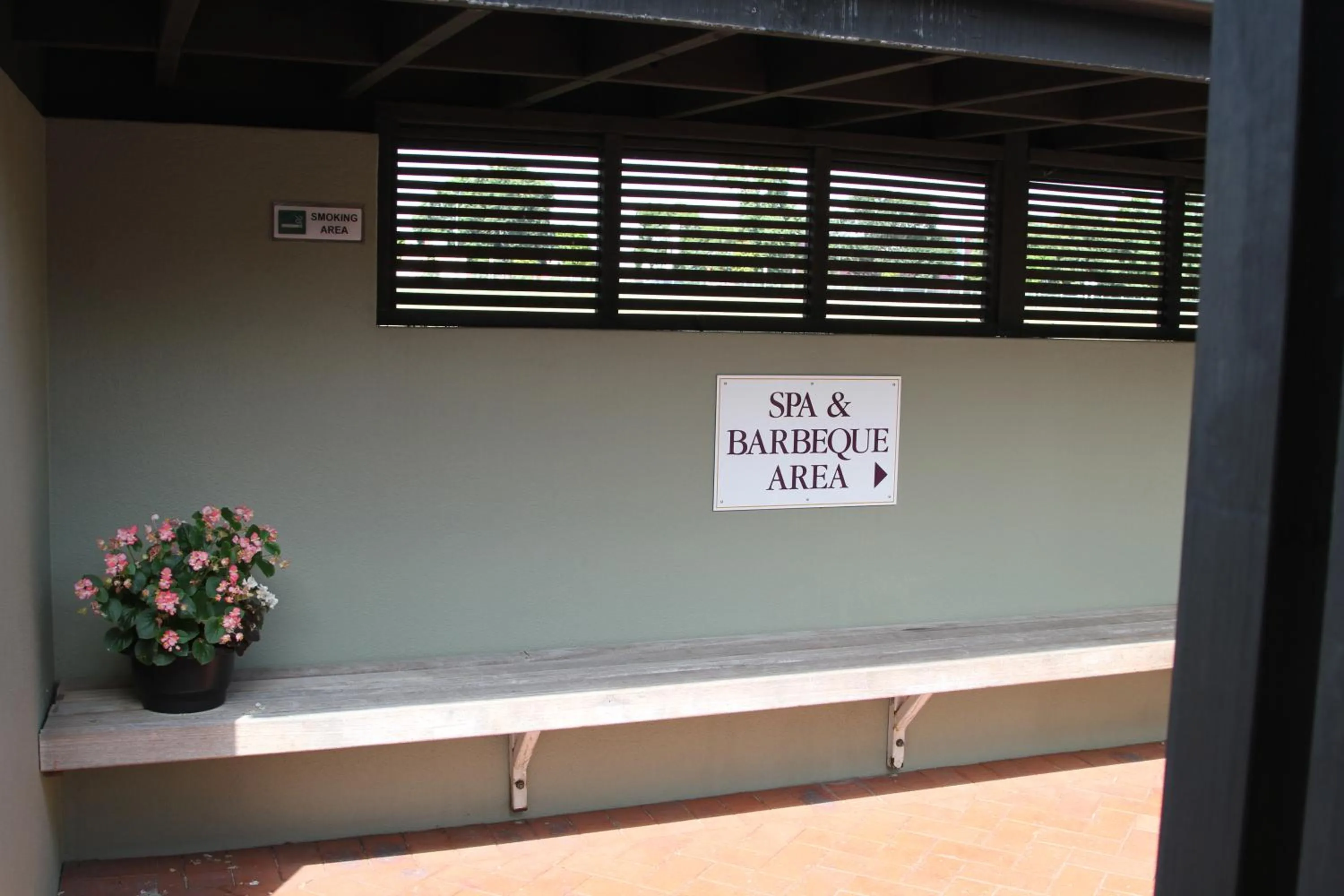 Quantum Lodge Motor Inn