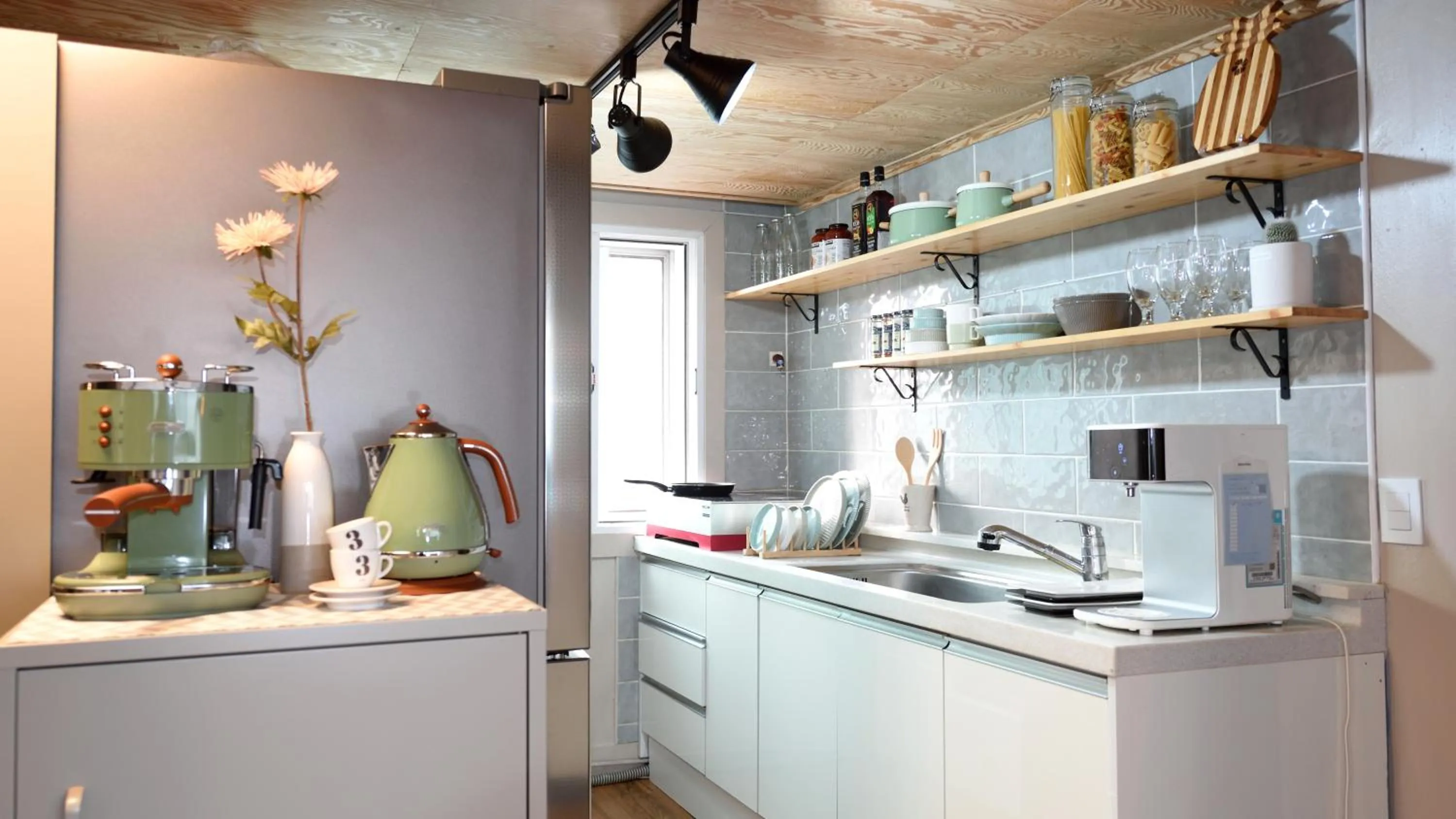 Communal kitchen in The One Hostel Hongdae in Seoul - Foreigner Only