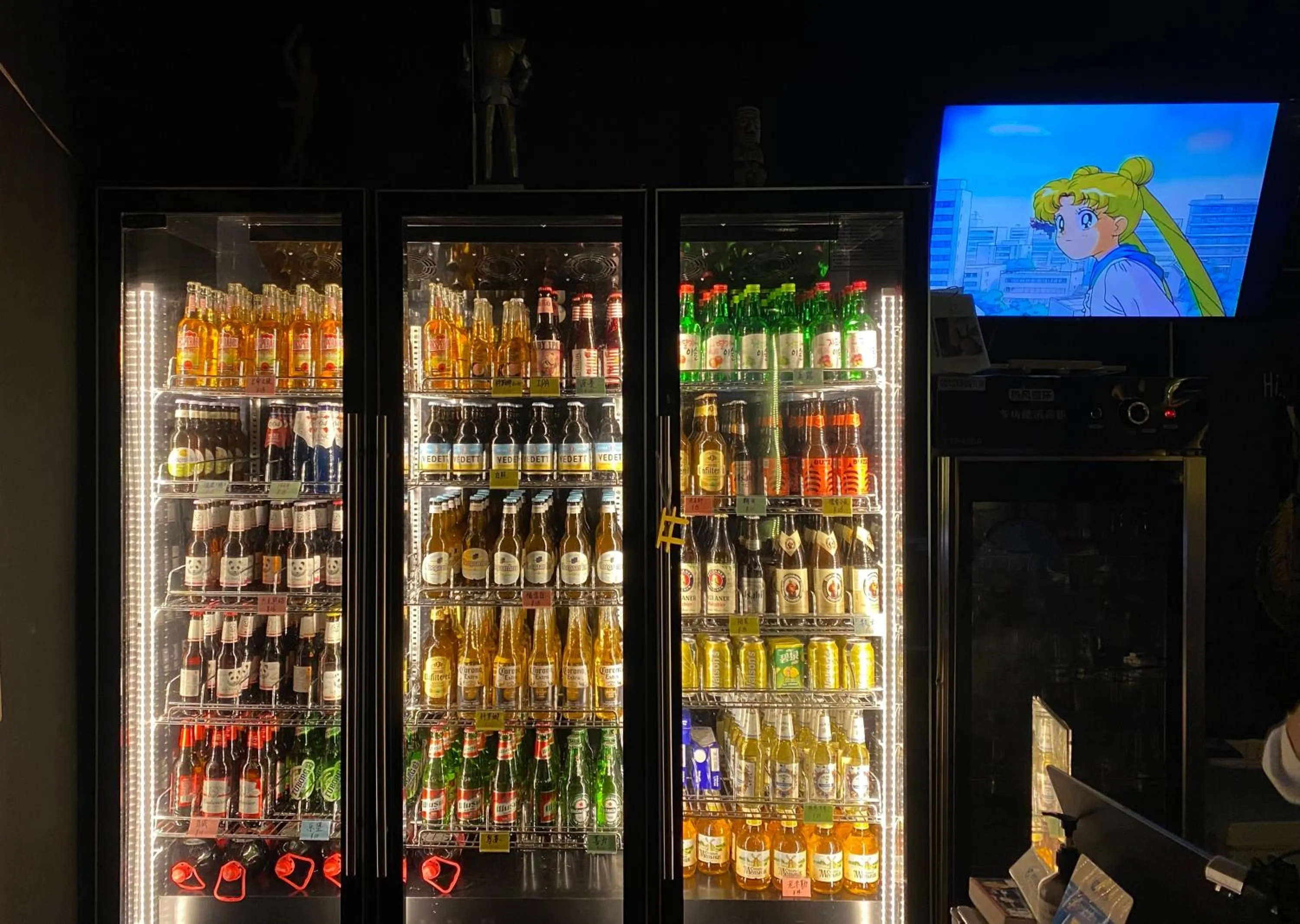 Lounge or bar in Guilin Cyan Box Guest House