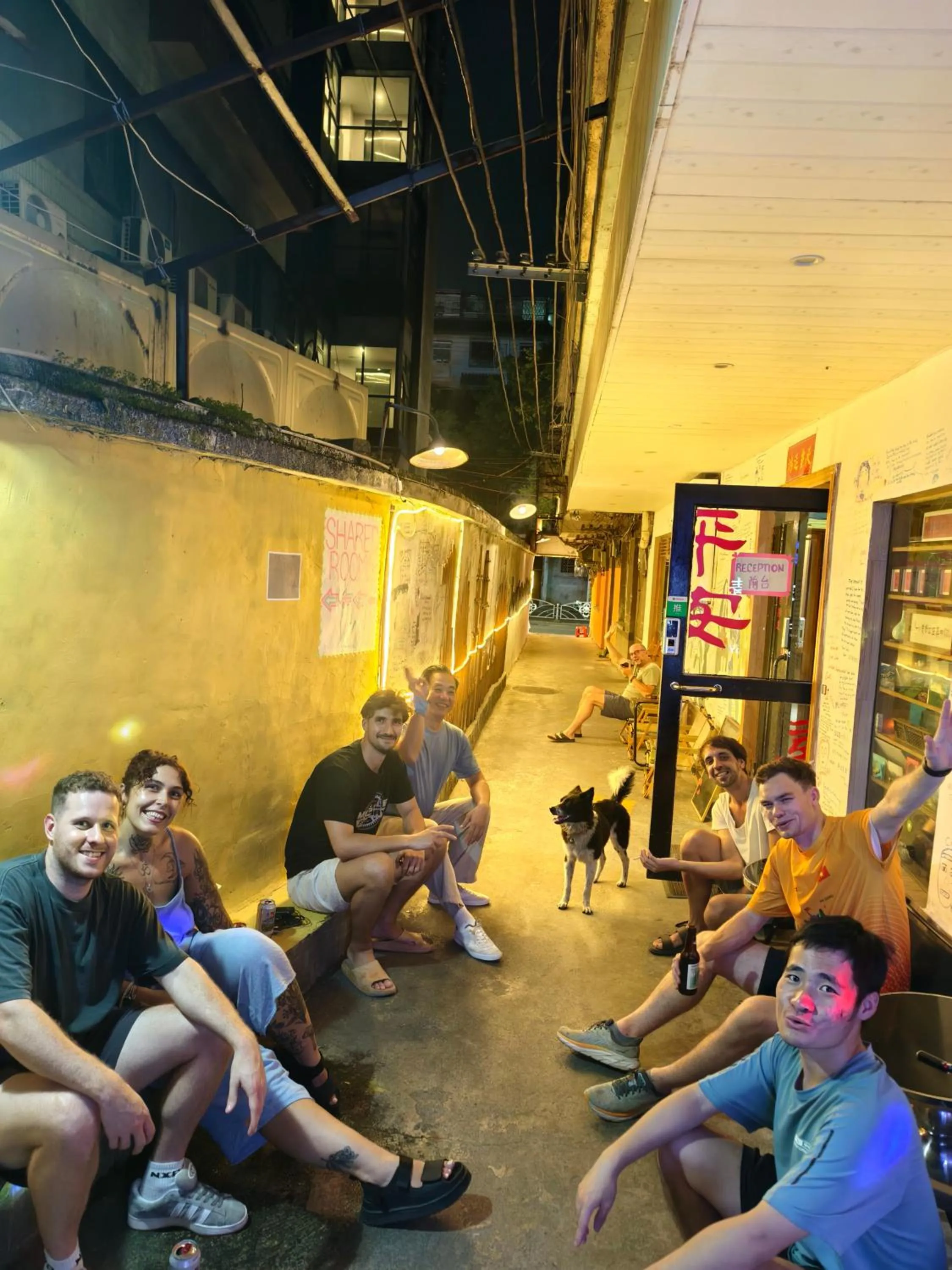 Property building in Guilin Cyan Box Guest House