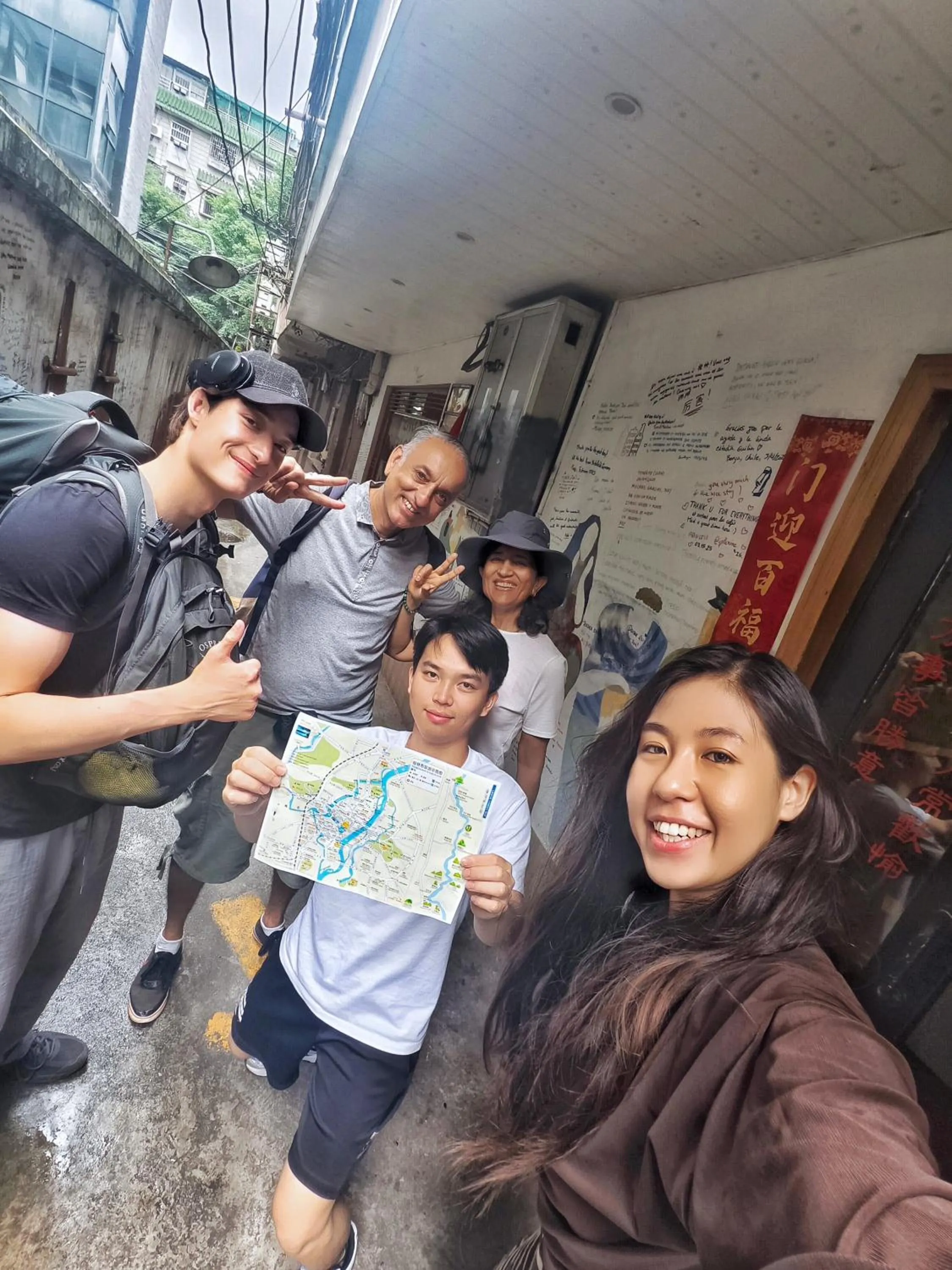 People in Guilin Cyan Box Guest House