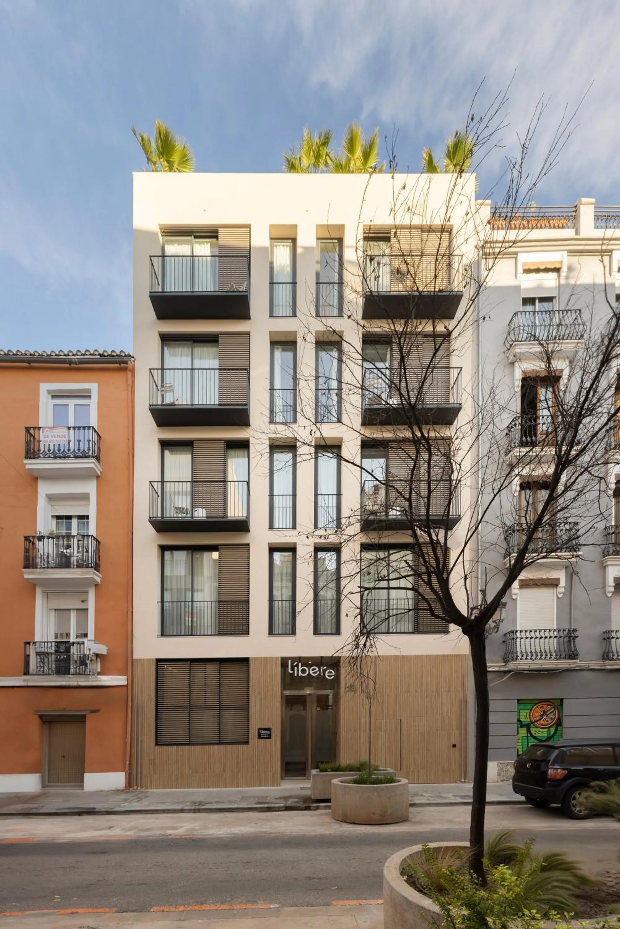 Facade/entrance in Líbere Valencia Ruzafa